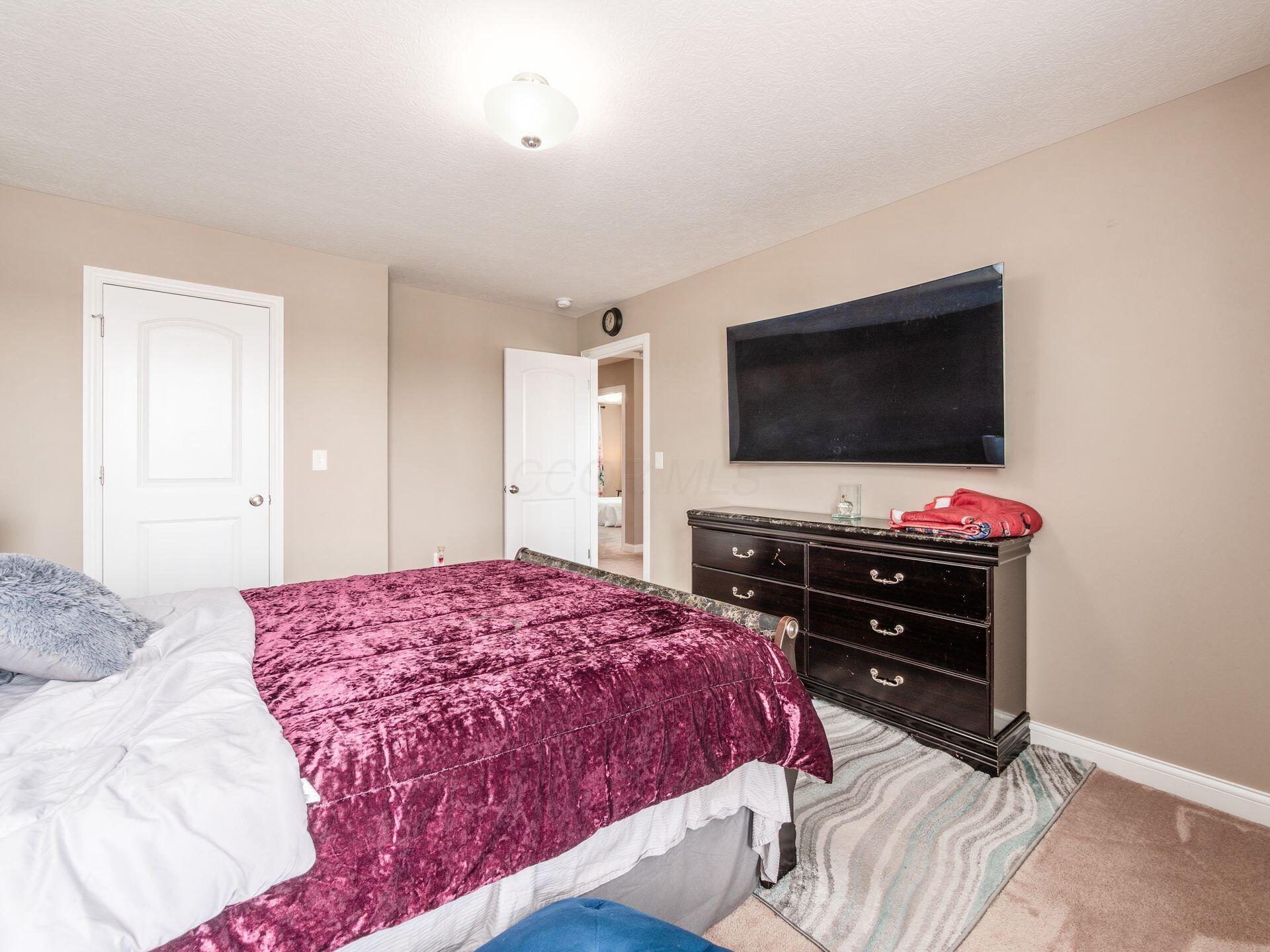 6856 Morningside Heights Place