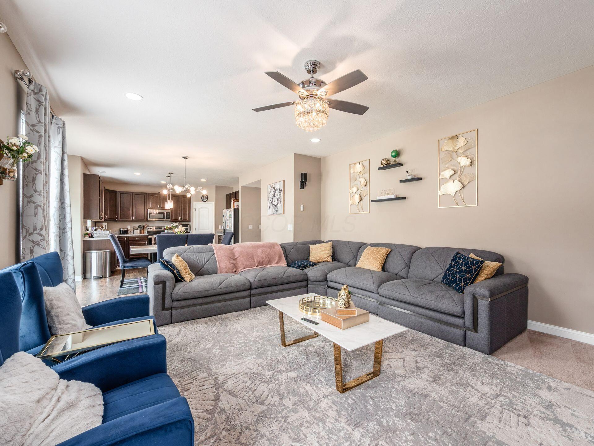 6856 Morningside Heights Place
