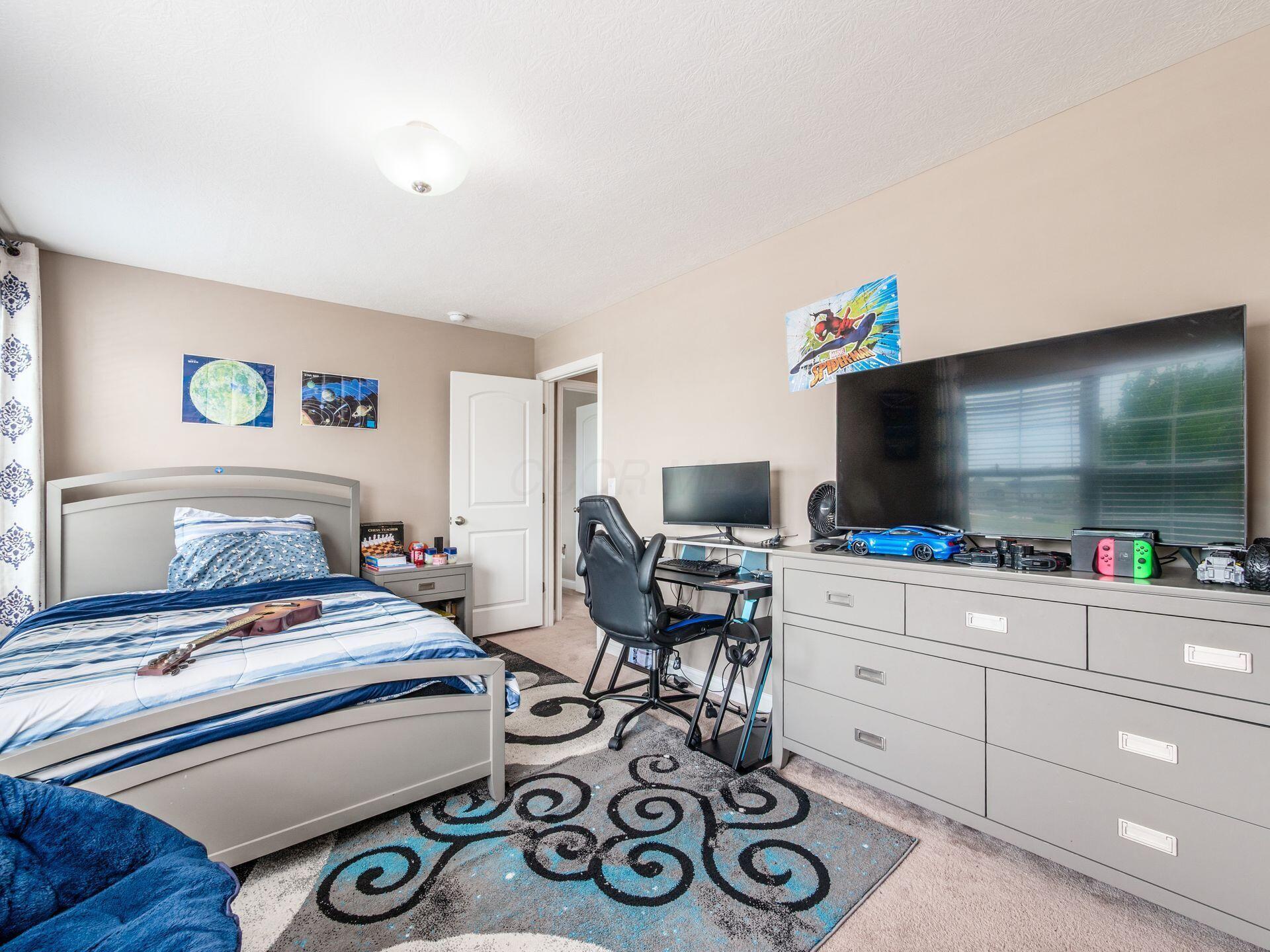 6856 Morningside Heights Place