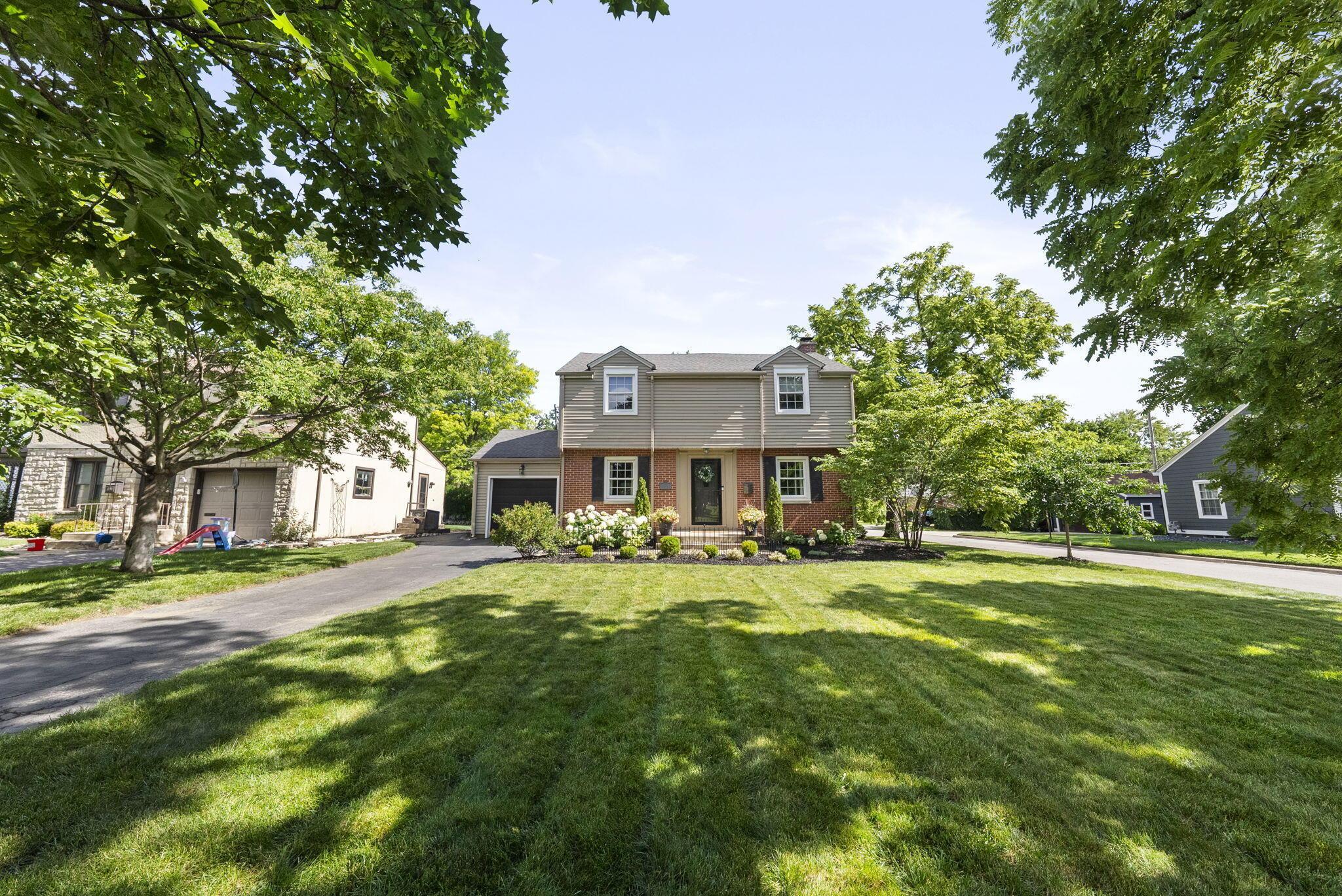 1578 College Hill Drive