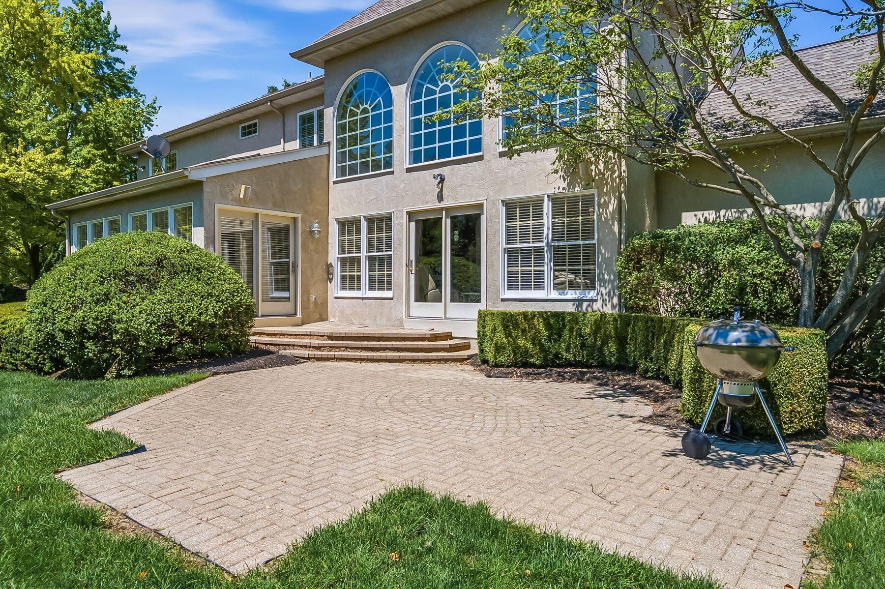 8226 Timber Mist Court