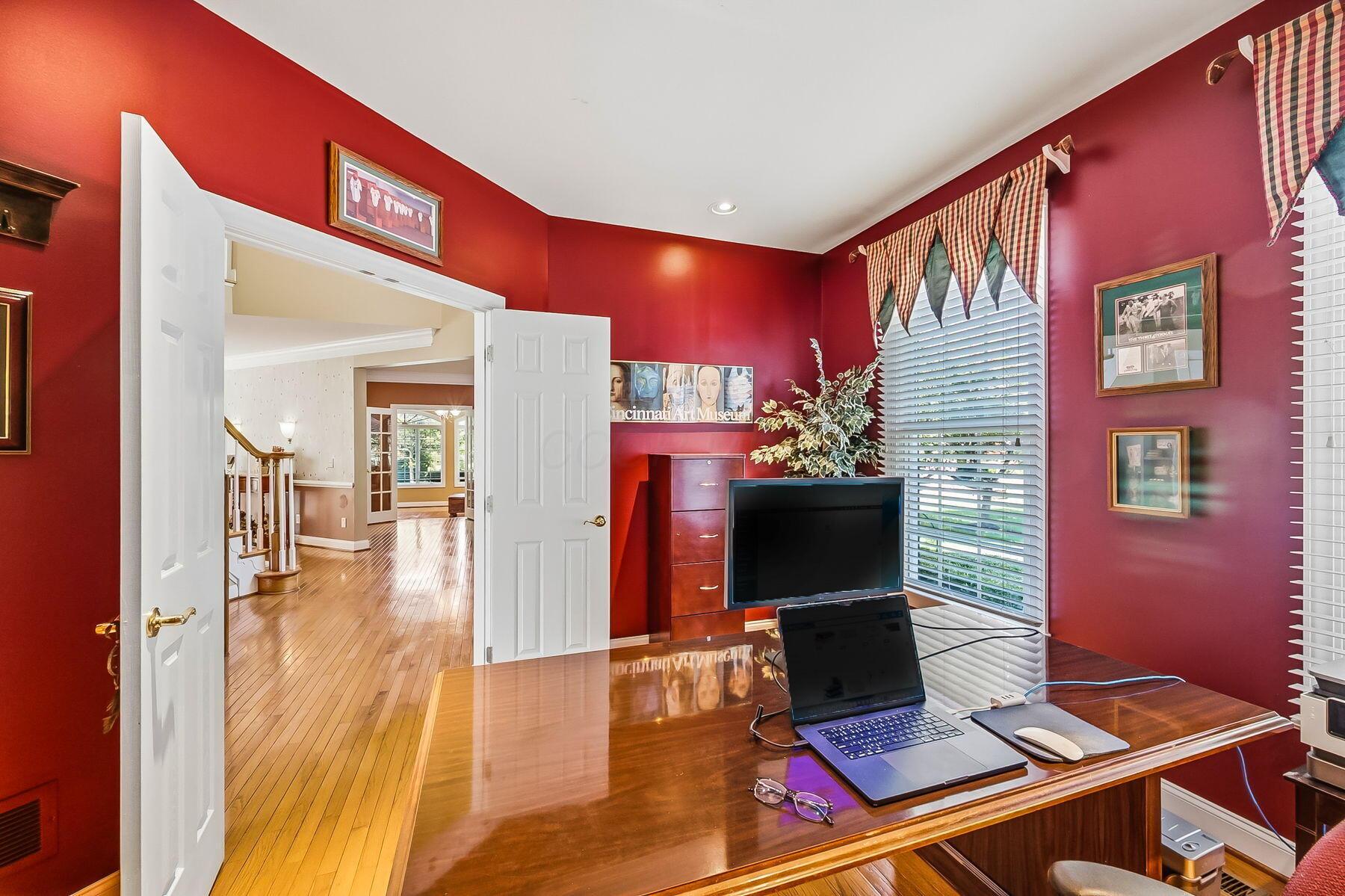 8226 Timber Mist Court