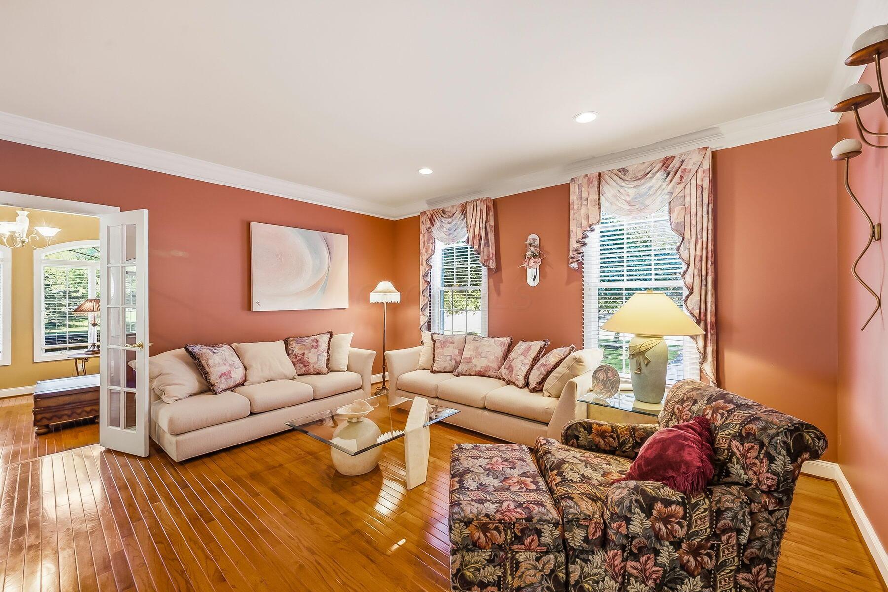 8226 Timber Mist Court