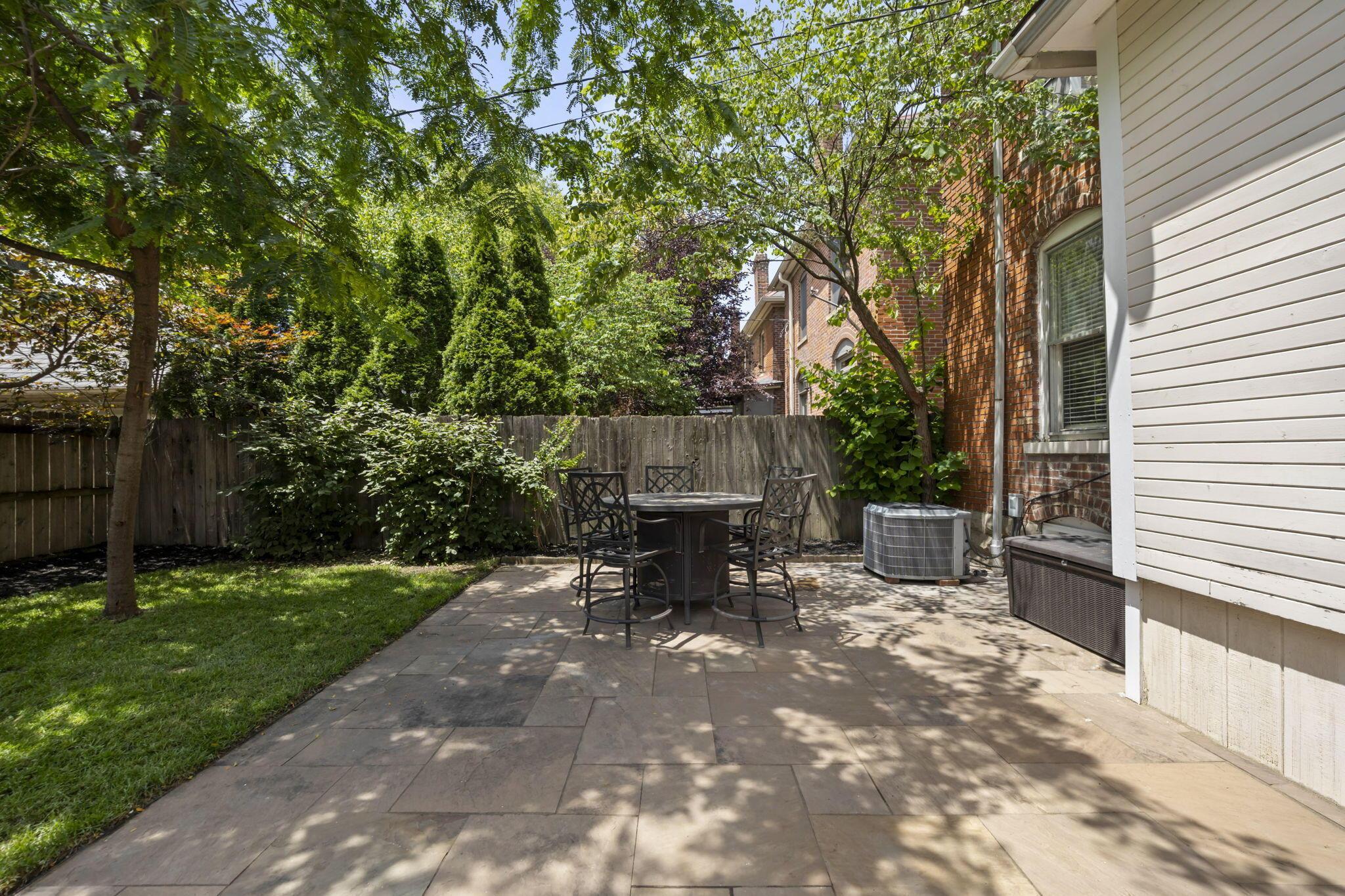 317 Tappan Street