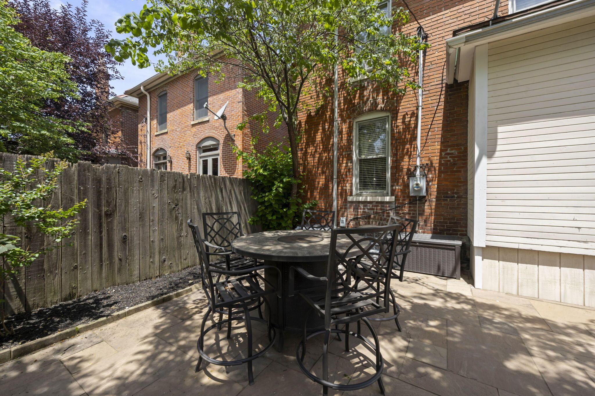317 Tappan Street