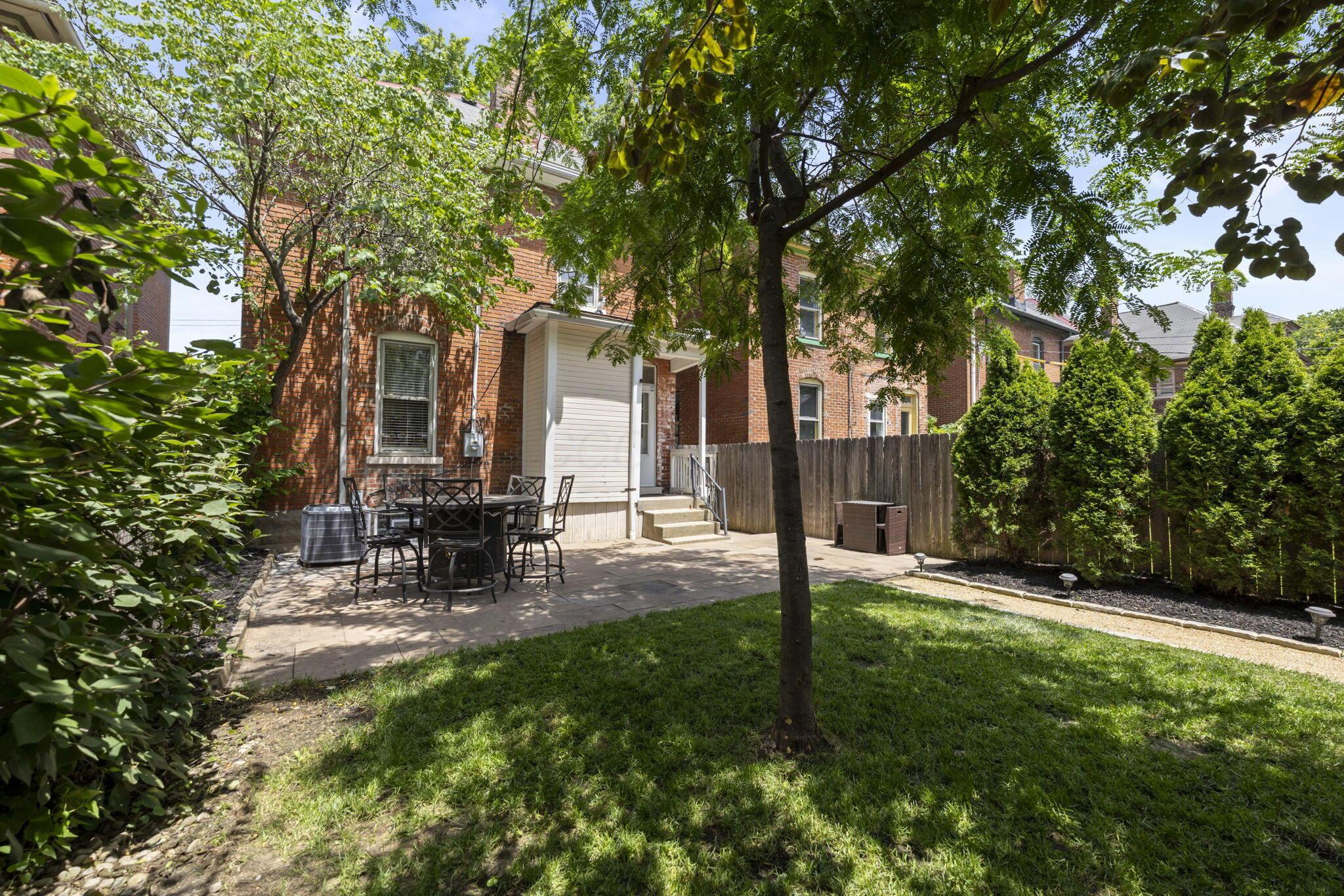 317 Tappan Street