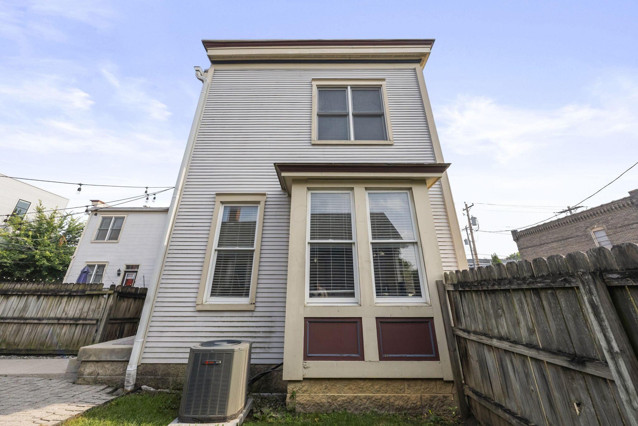 950 N 6th Street