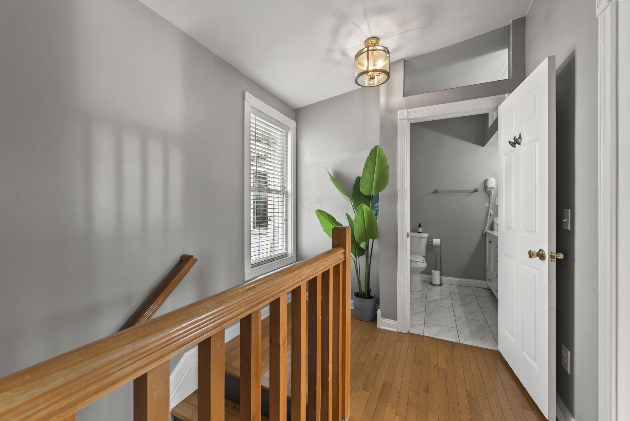 950 N 6th Street