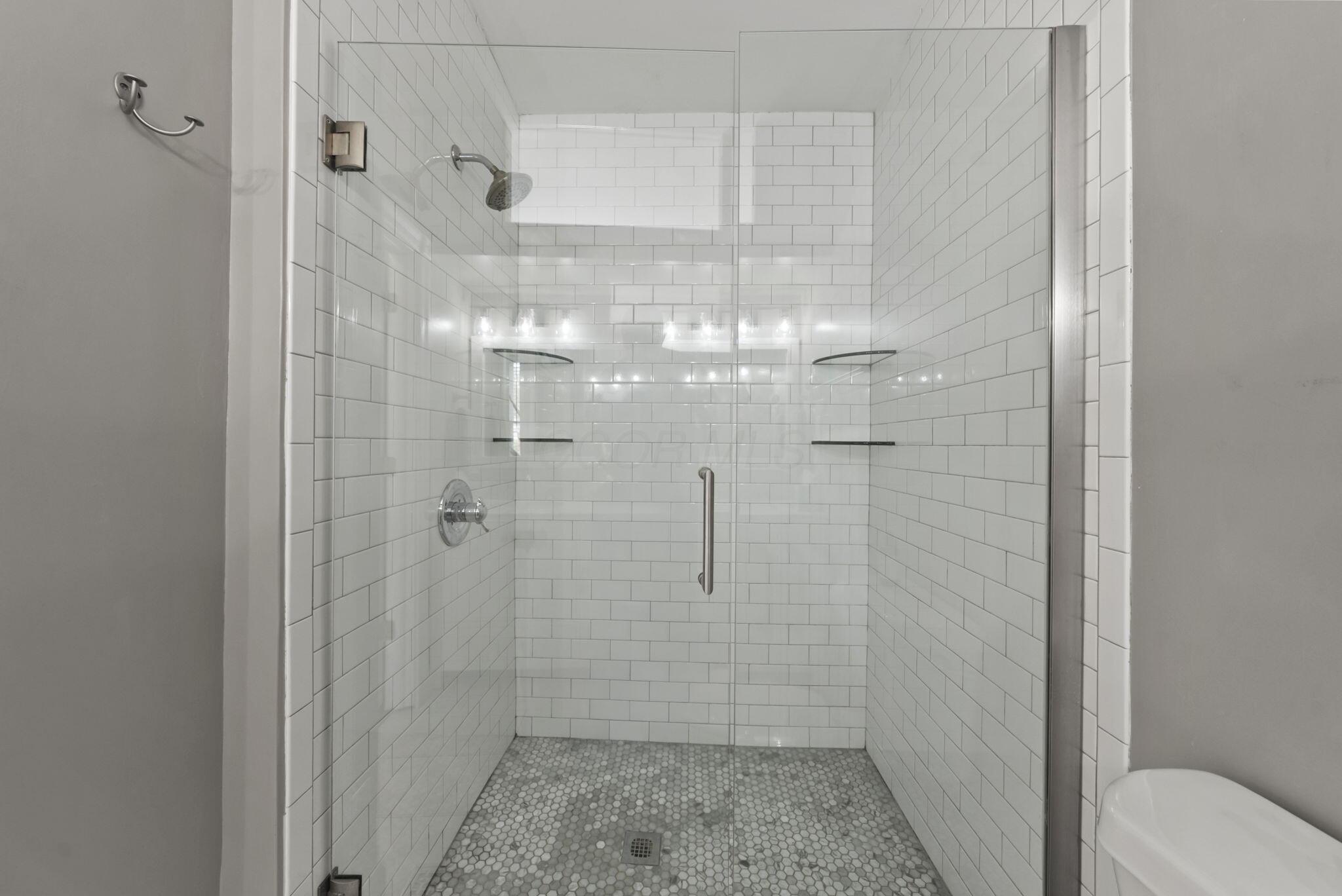 950 N 6th Street