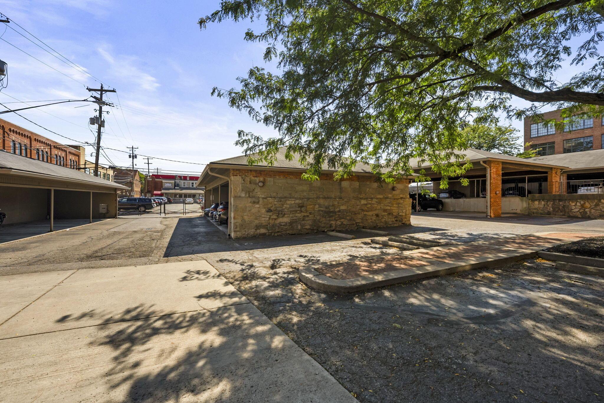 544 S Front Street, 317