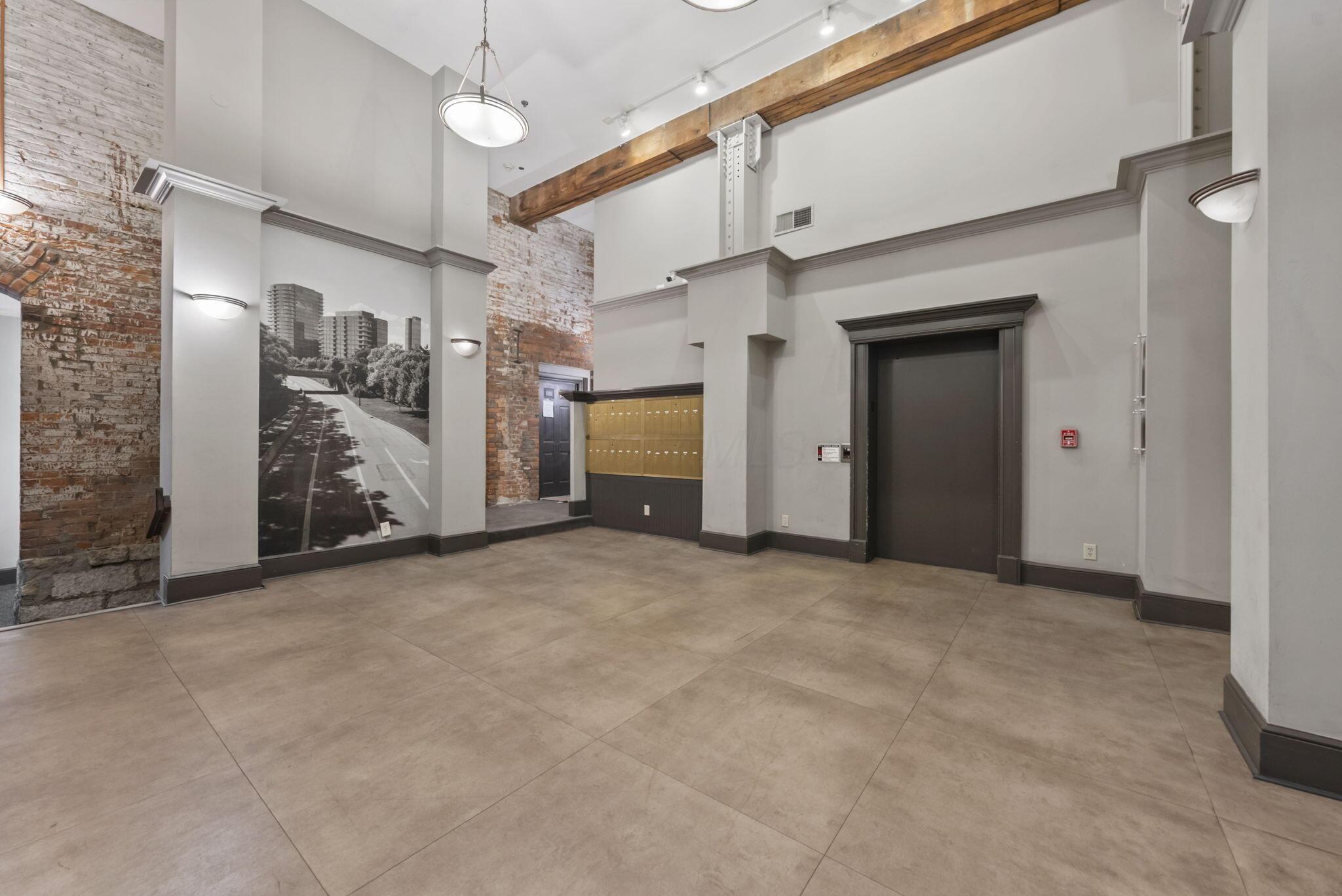 544 S Front Street, 317