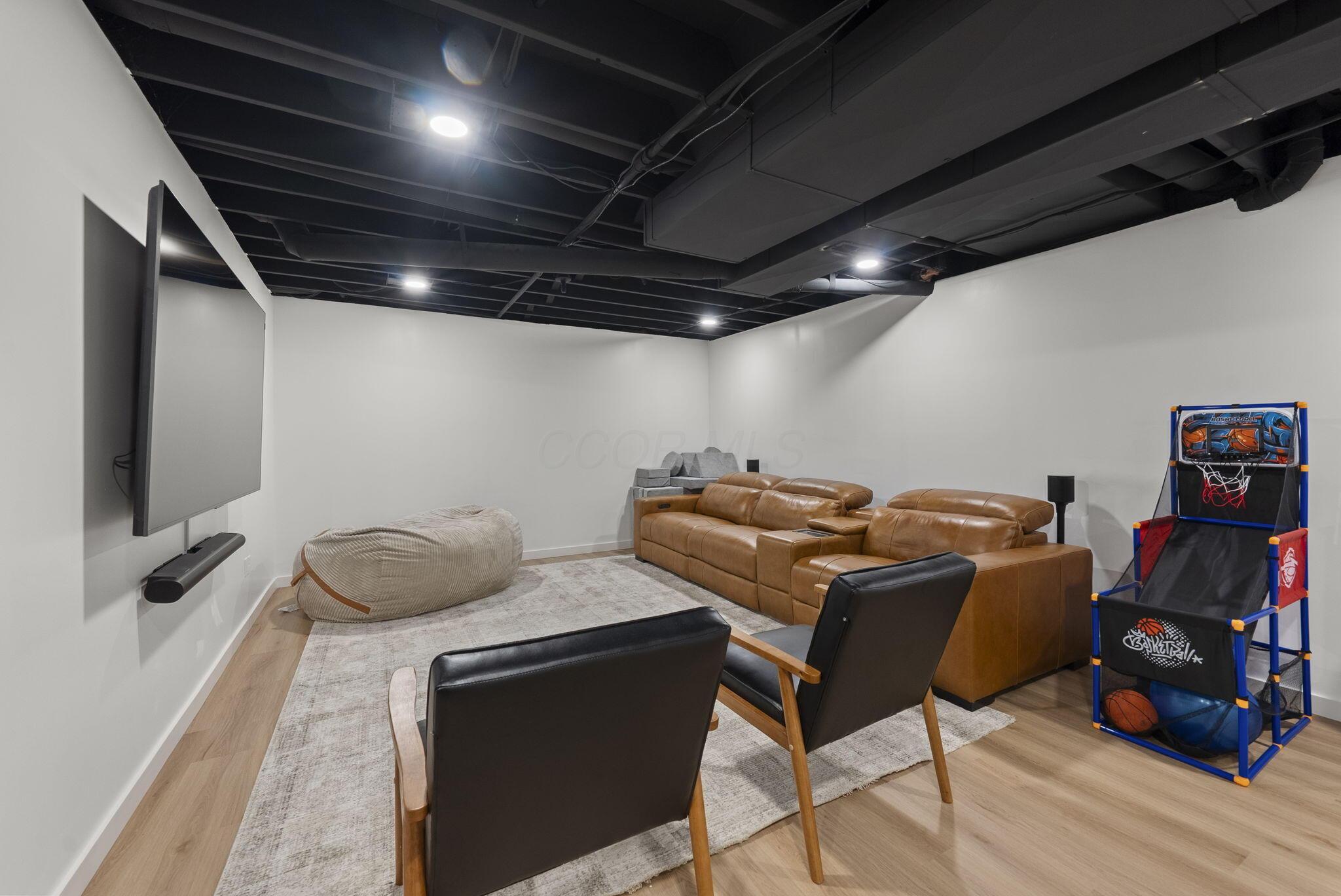 2586 Panhandle Road