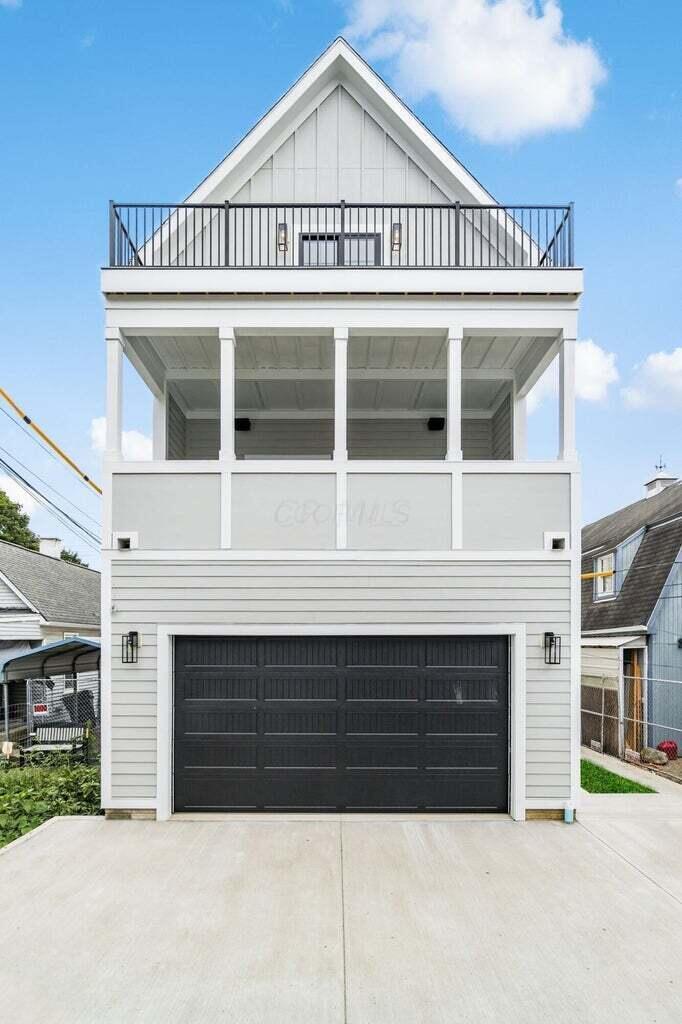 245 E Redbud Alley