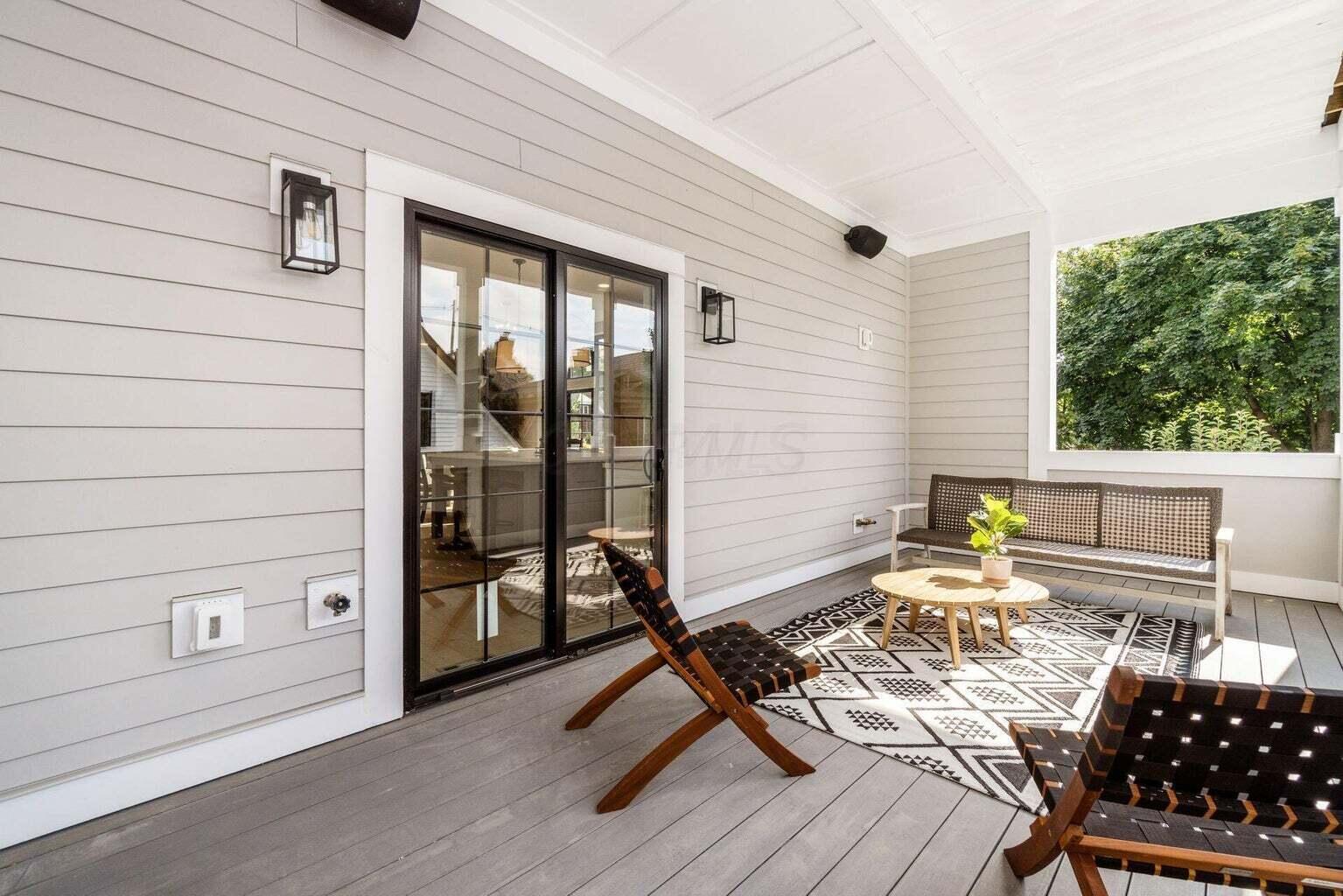 245 E Redbud Alley