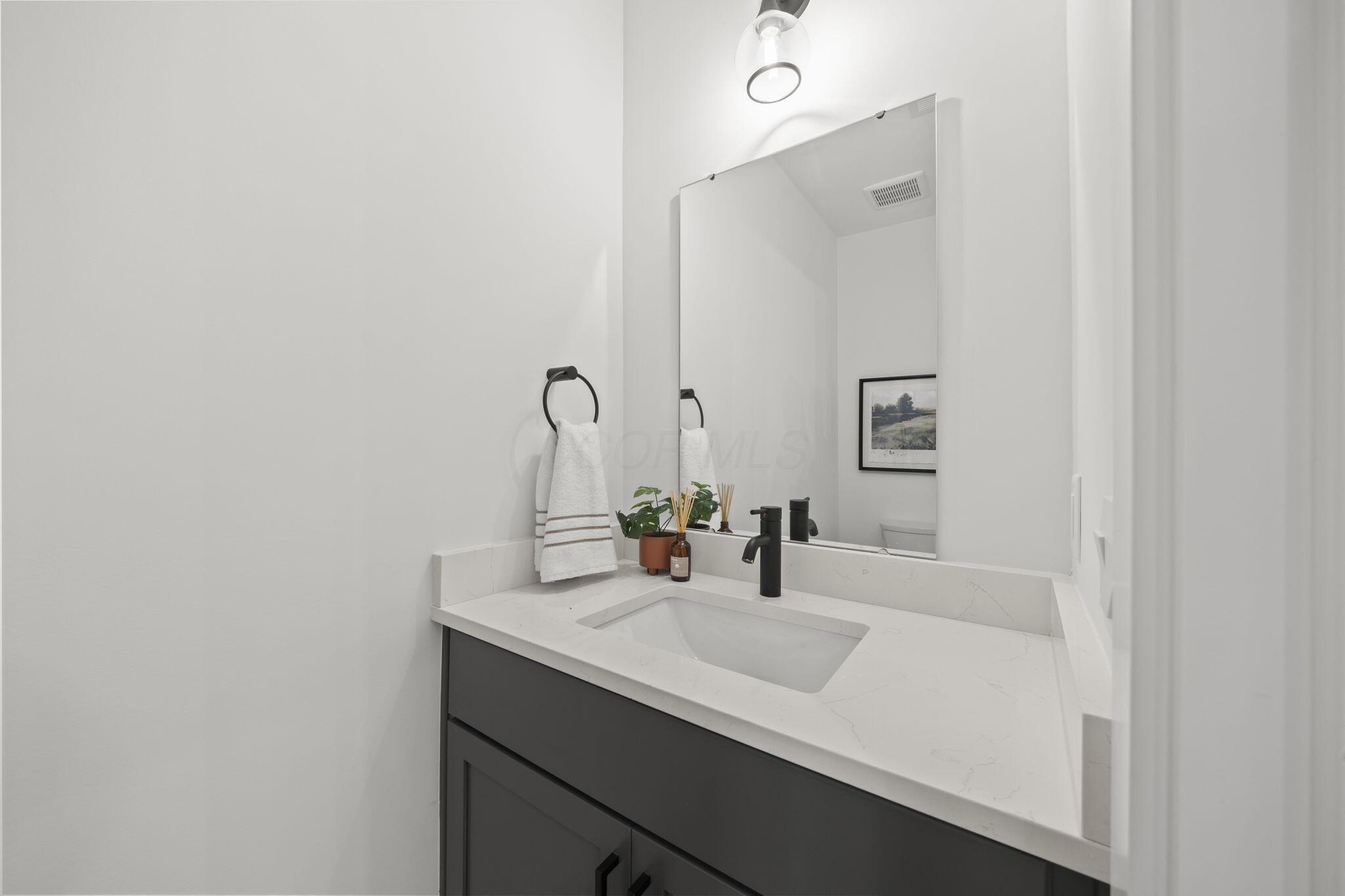 189 S Ohio Avenue