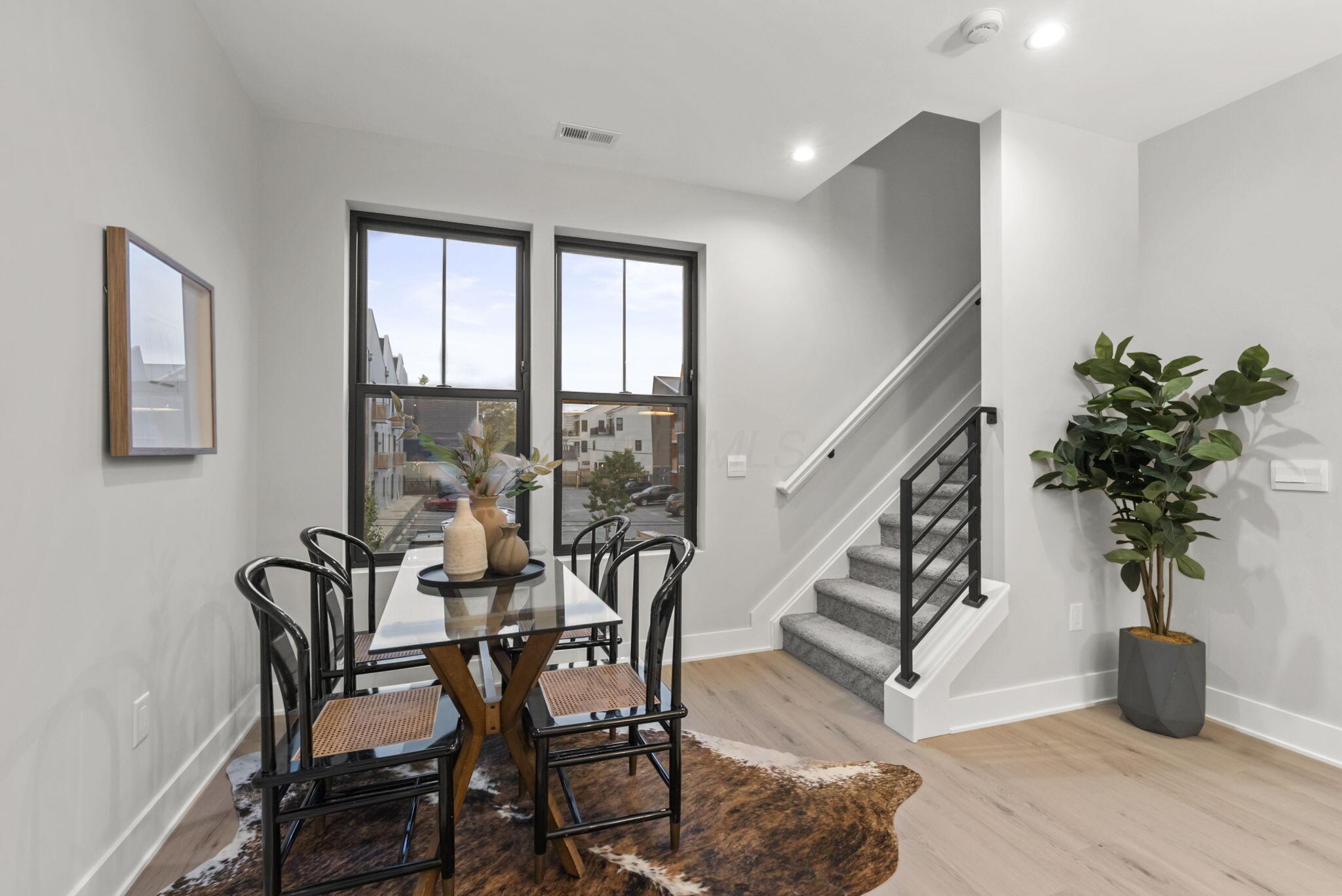 535 W Chapel Street