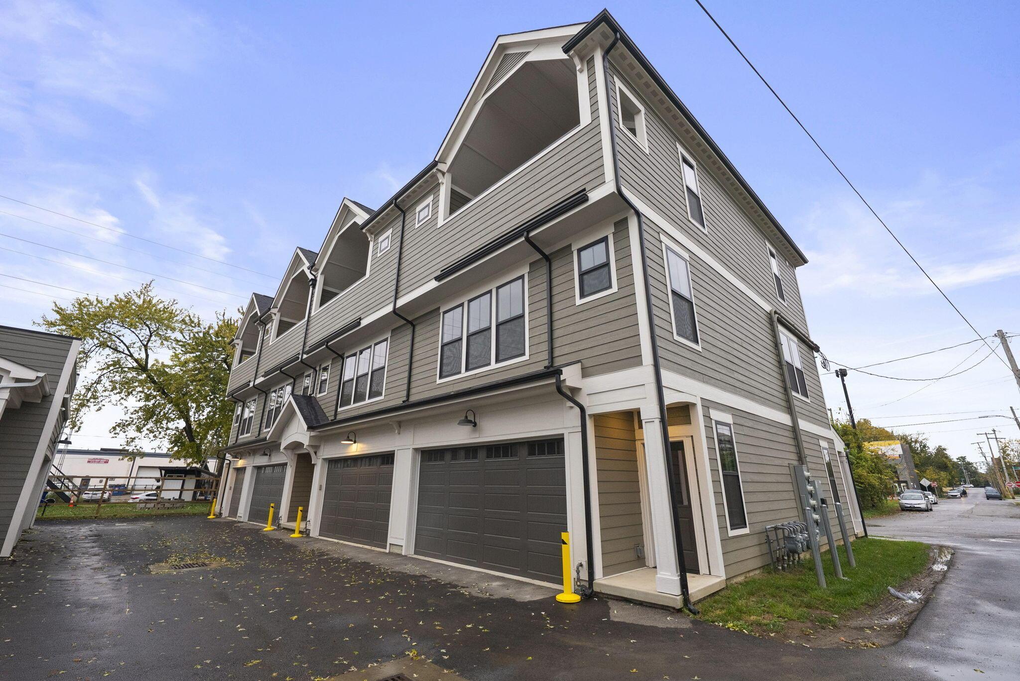 535 W Chapel Street