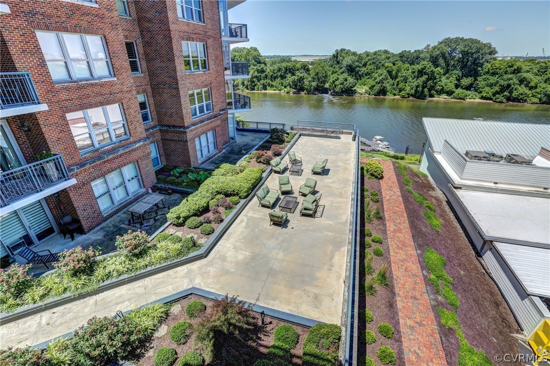 4820 Old Main St Unit#104