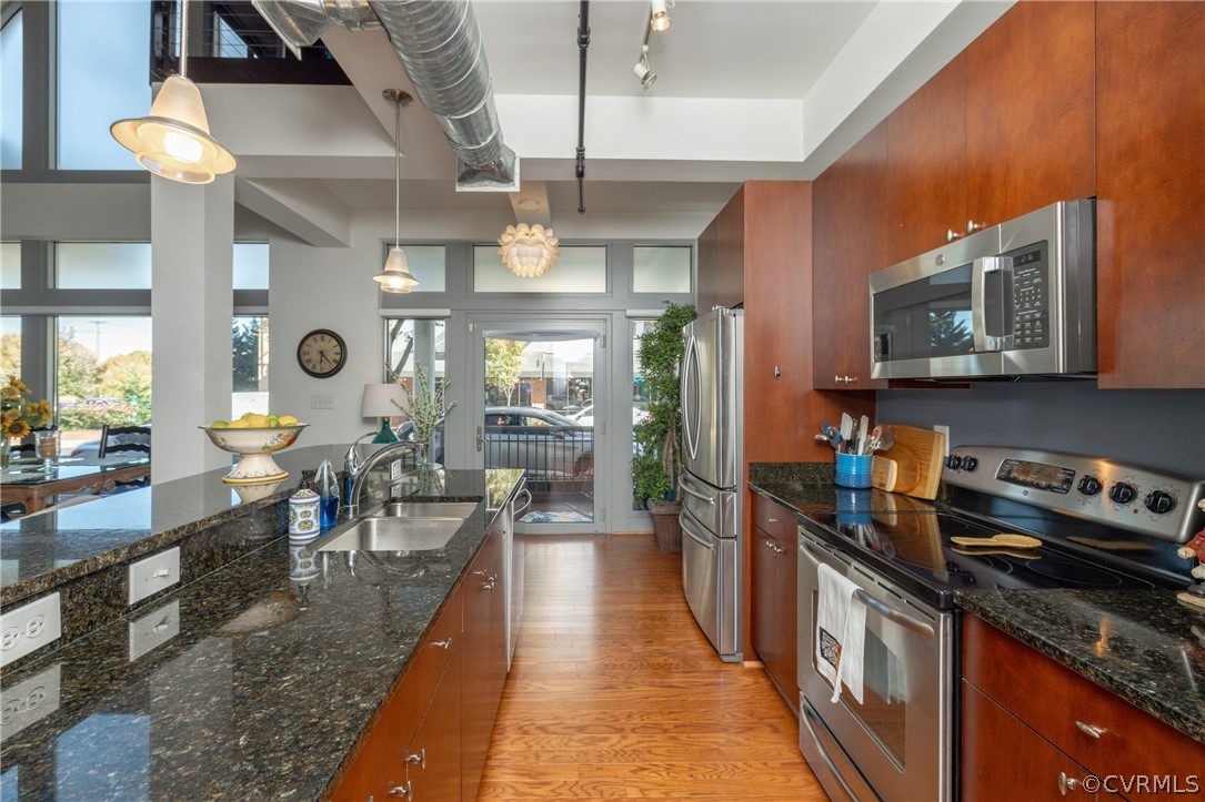 4820 Old Main St Unit#104