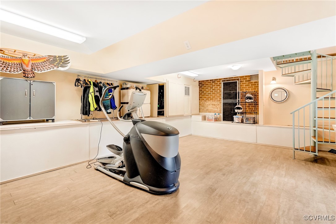 10103 Chestnut Grove Ter