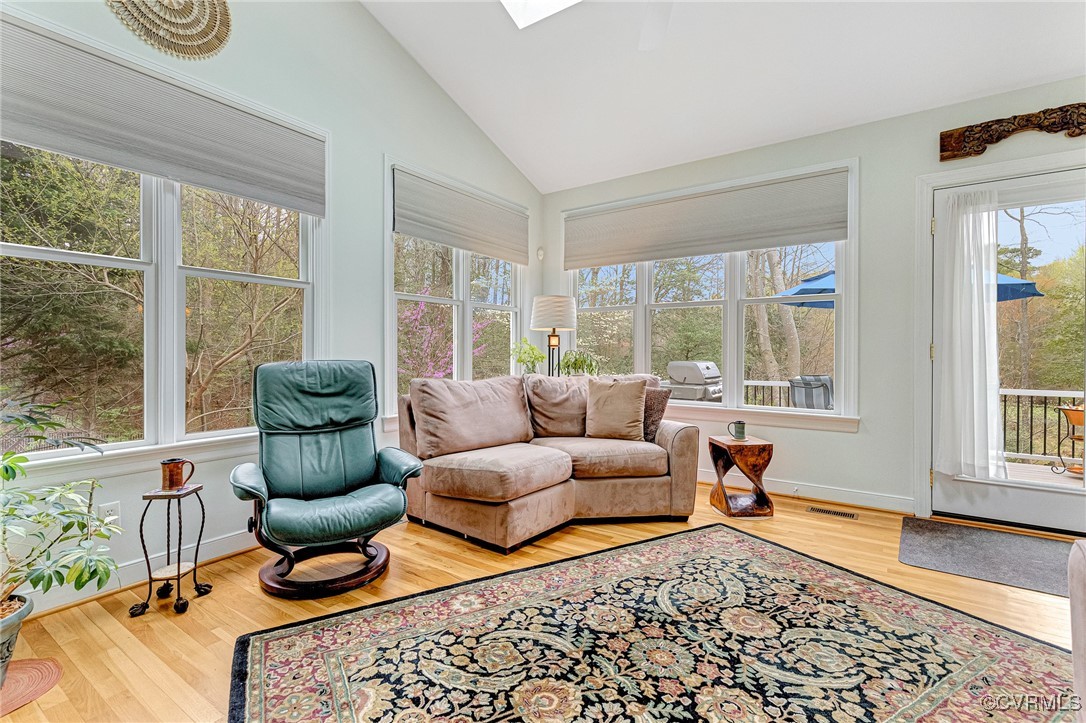 10103 Chestnut Grove Ter