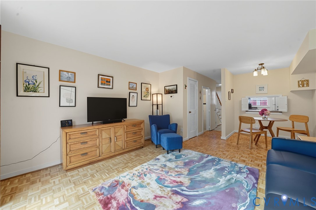 403 N Hamilton St Unit#J