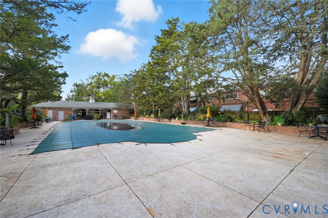 403 N Hamilton St Unit#J