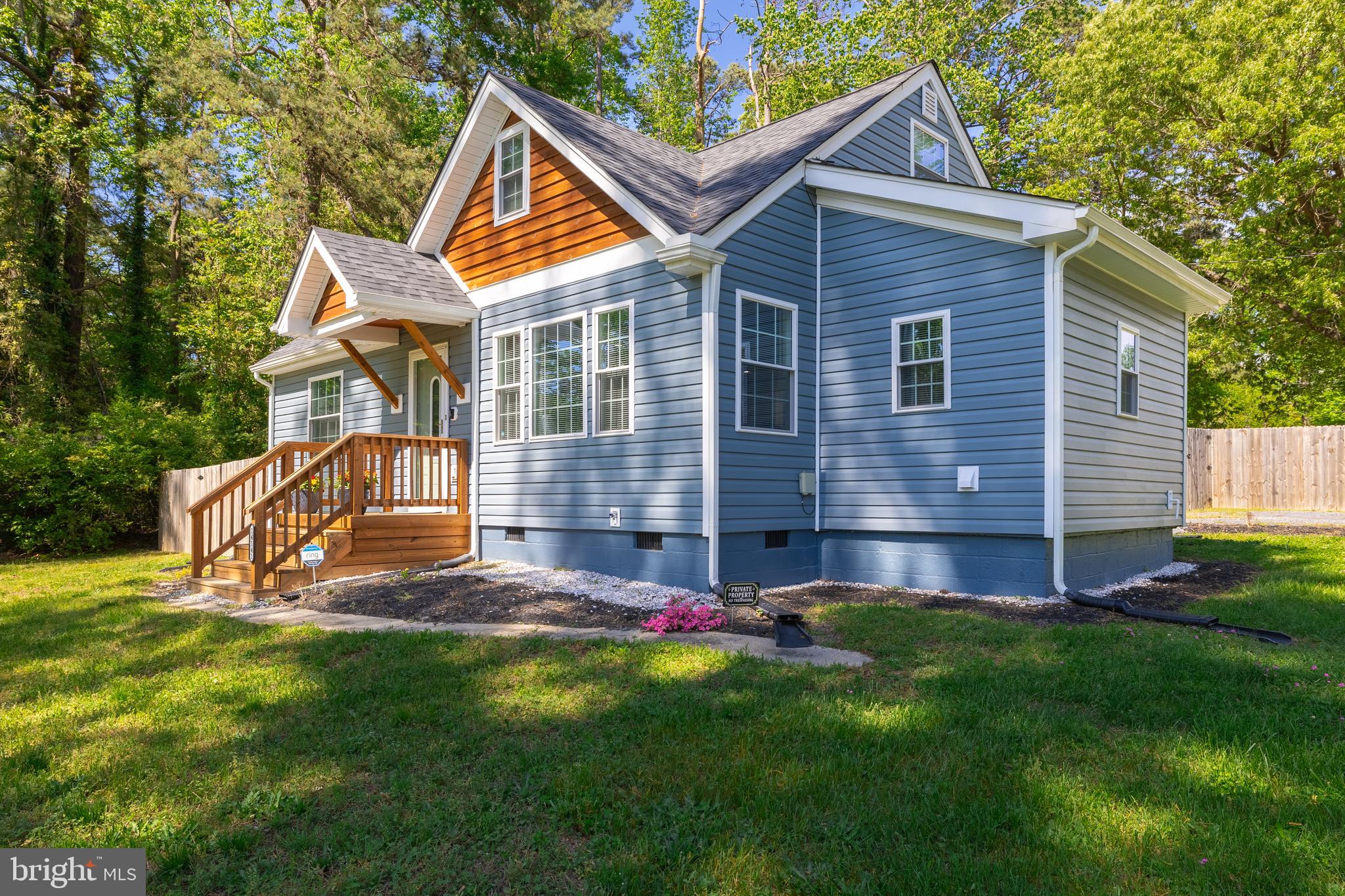 14141 Harrowgate Rd