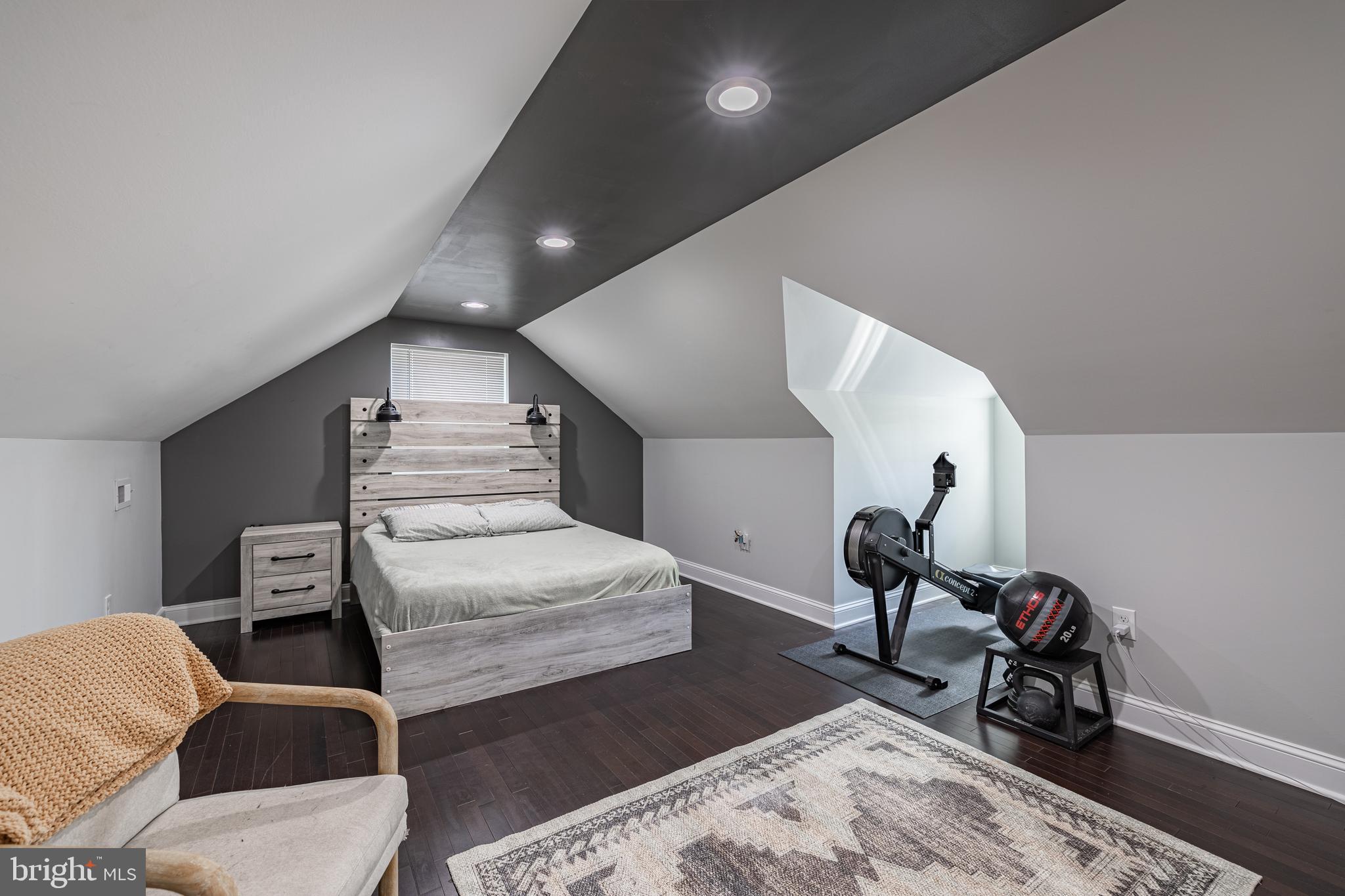 14141 Harrowgate Rd
