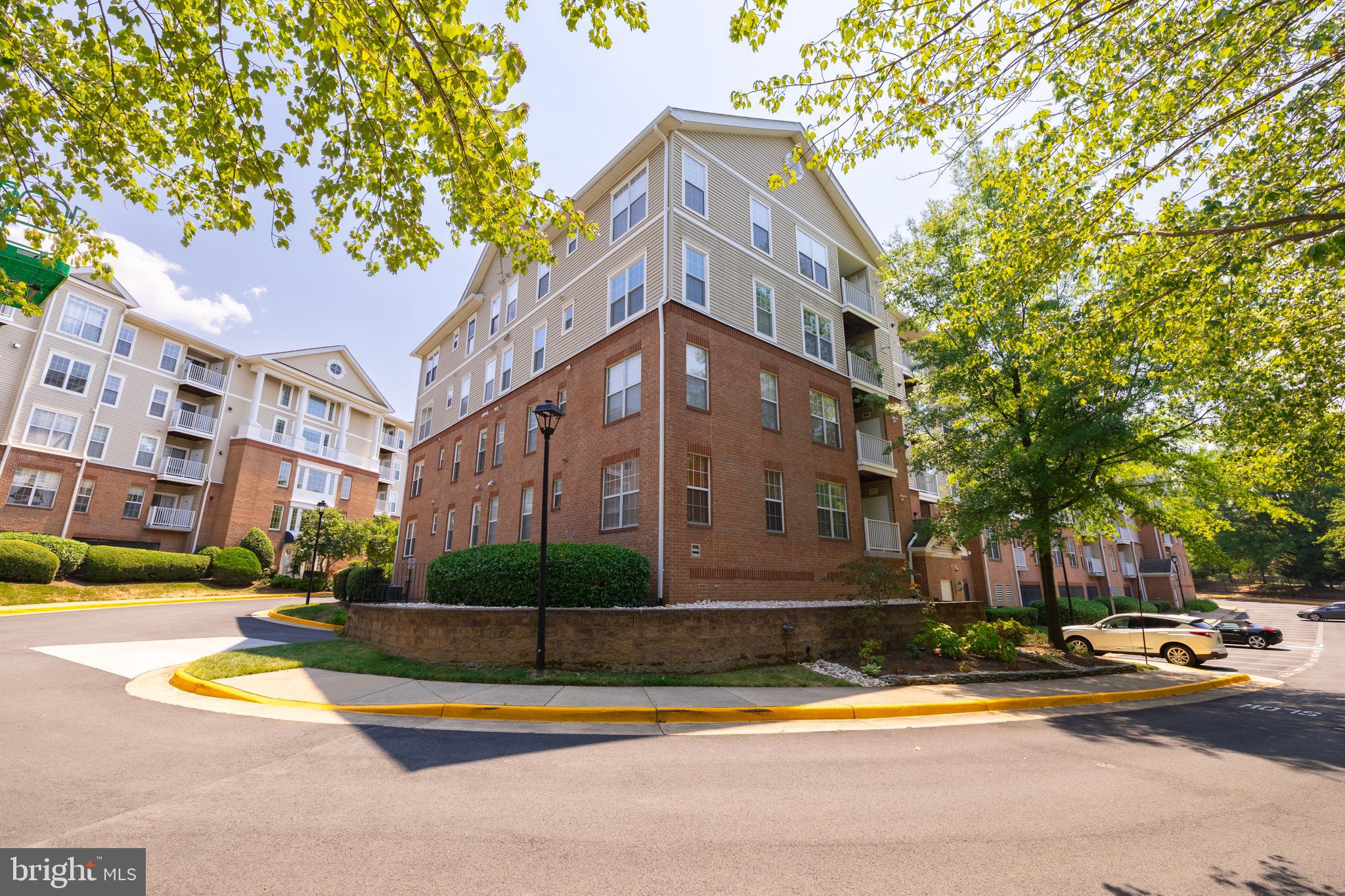 7000 FALLS REACH DR #410