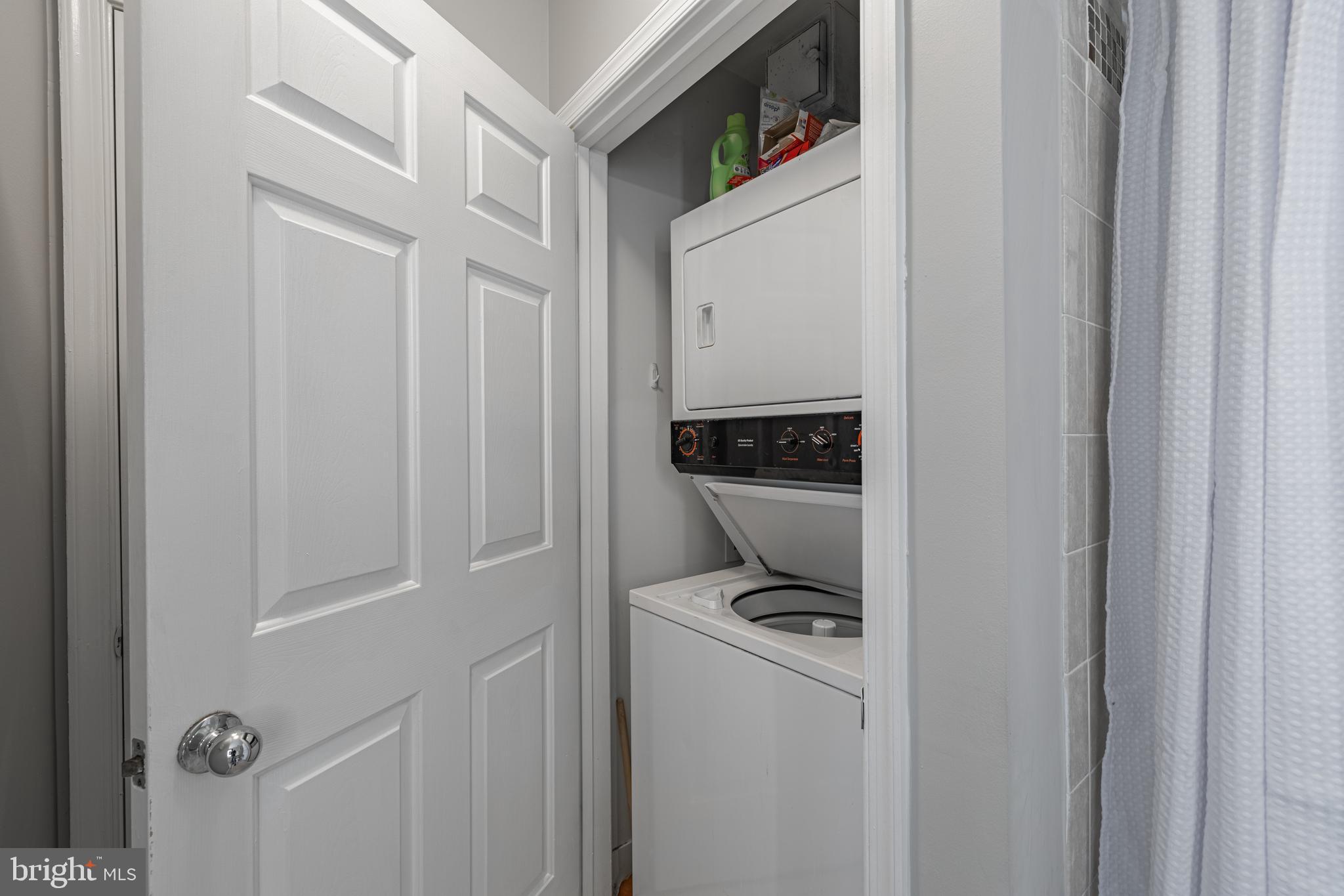 7000 FALLS REACH DR #410