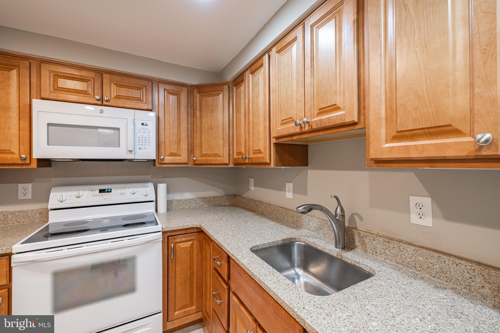 7651 TREMAYNE PLACE 303