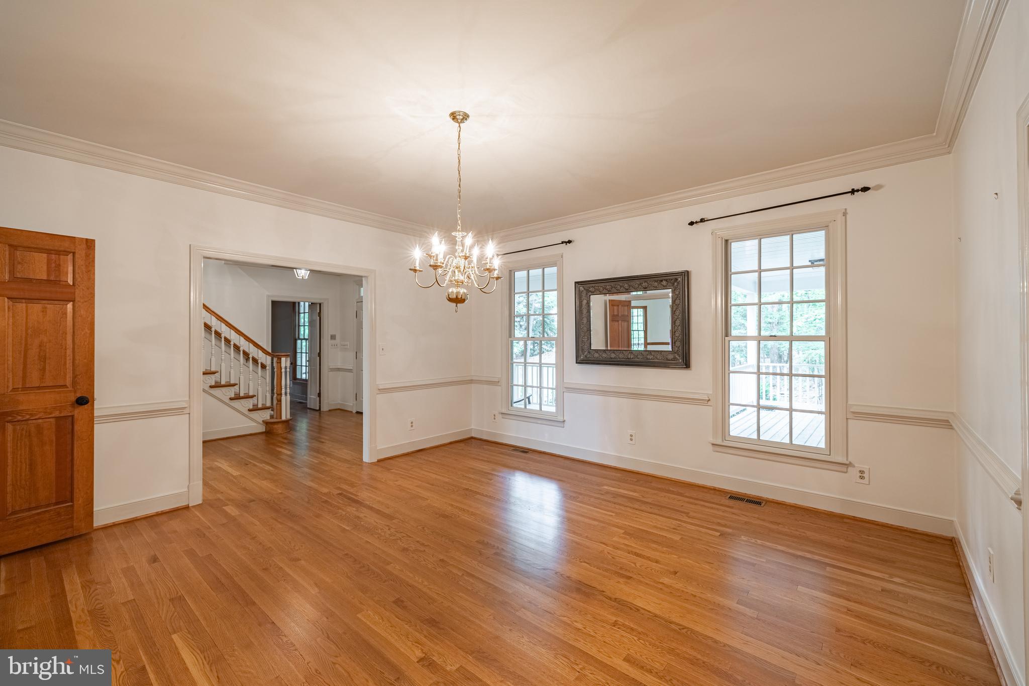 328 Perrow Ln