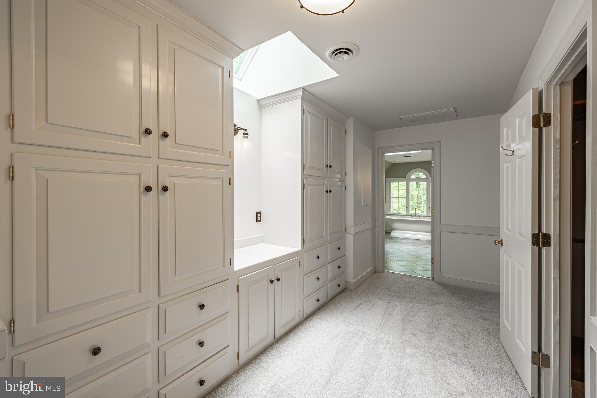 328 Perrow Ln