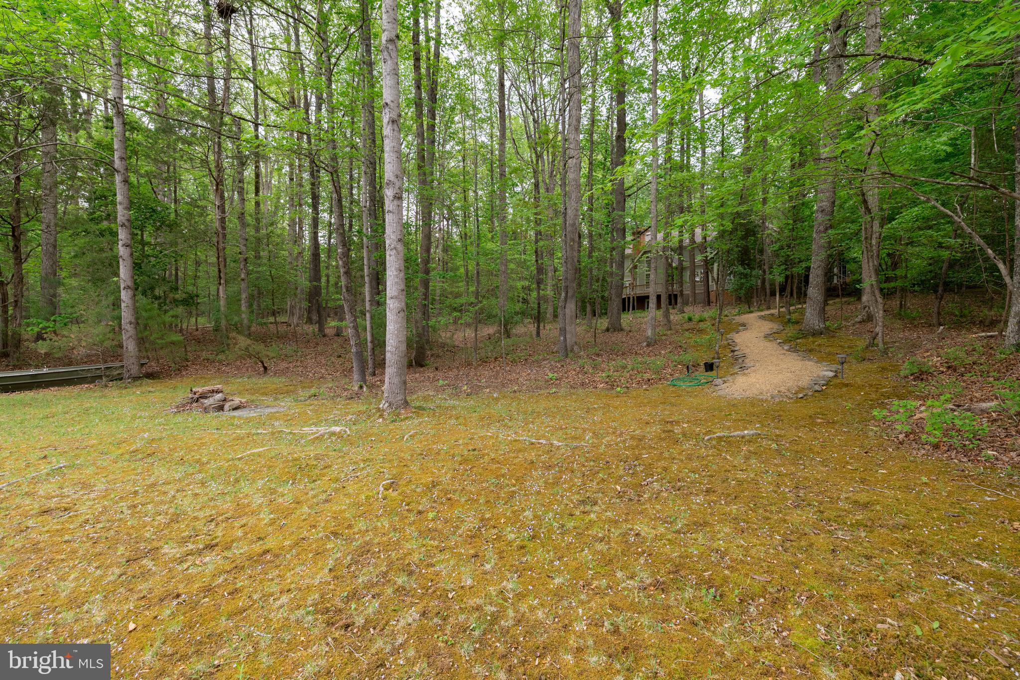 328 Perrow Ln