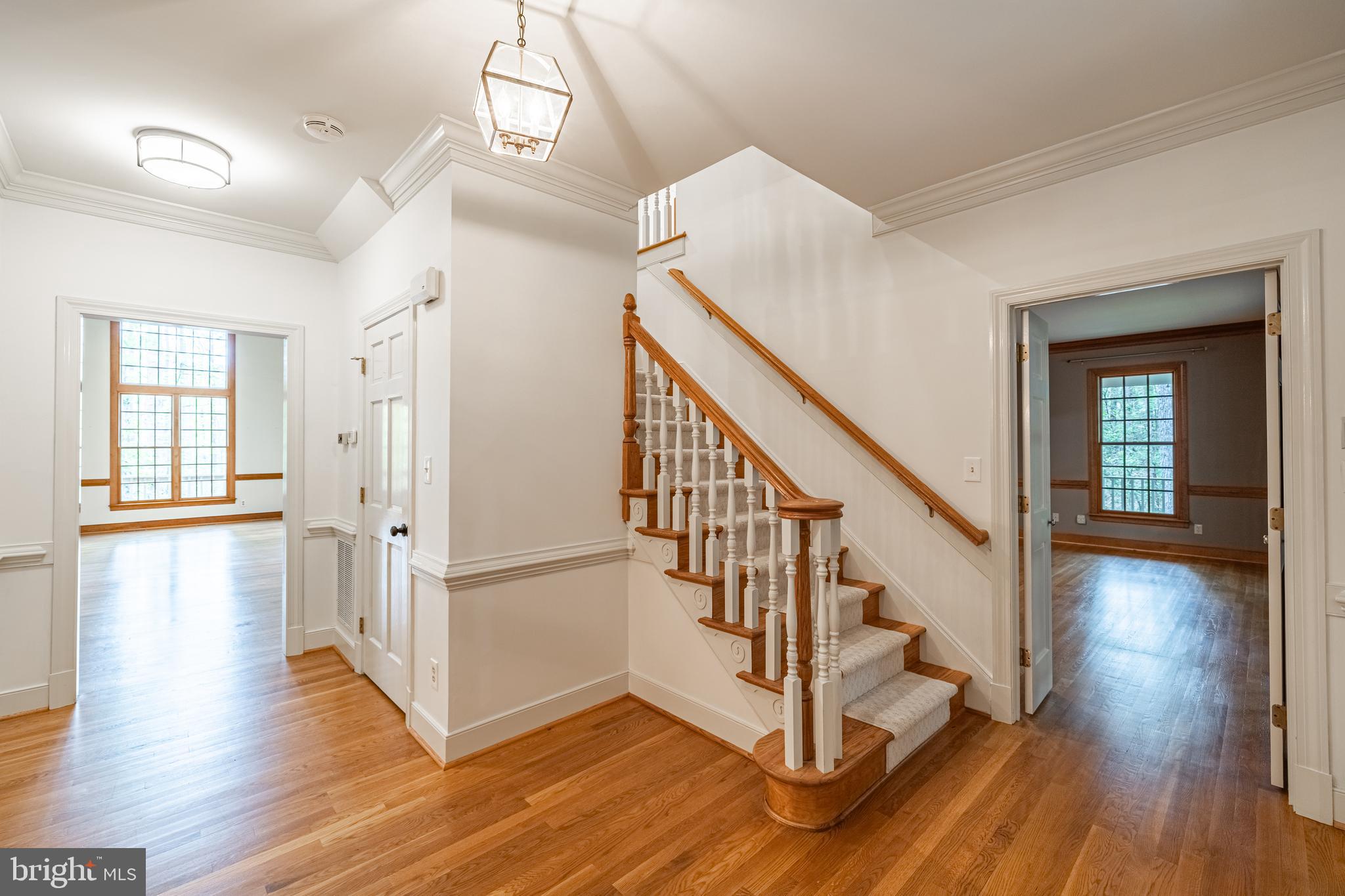 328 Perrow Ln