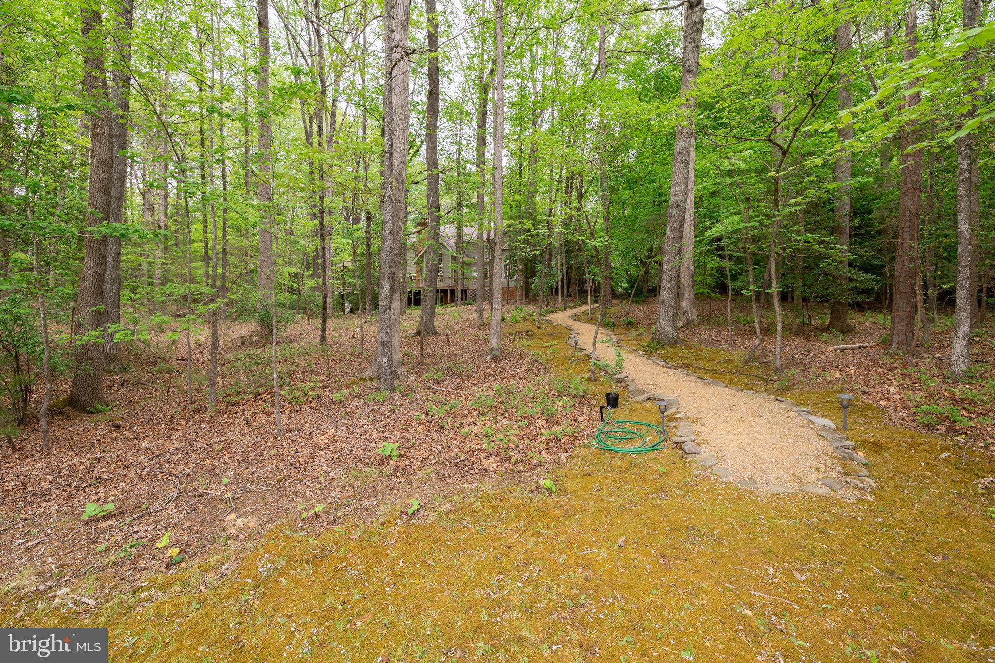 328 Perrow Ln