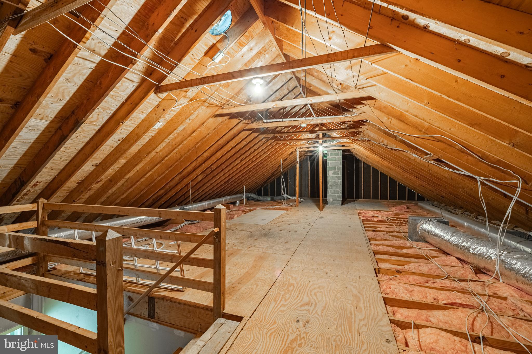 328 Perrow Ln