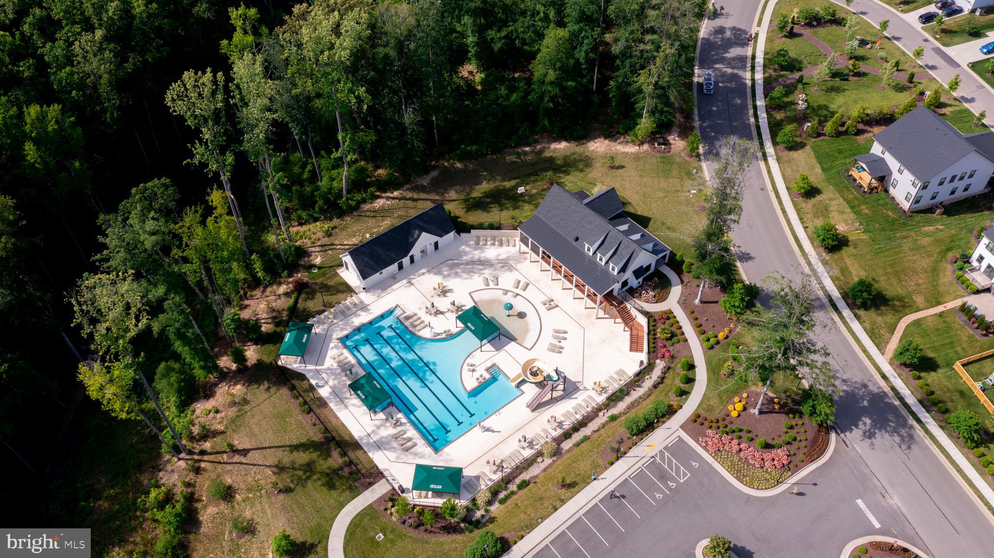 9283 Giles Pond Dr