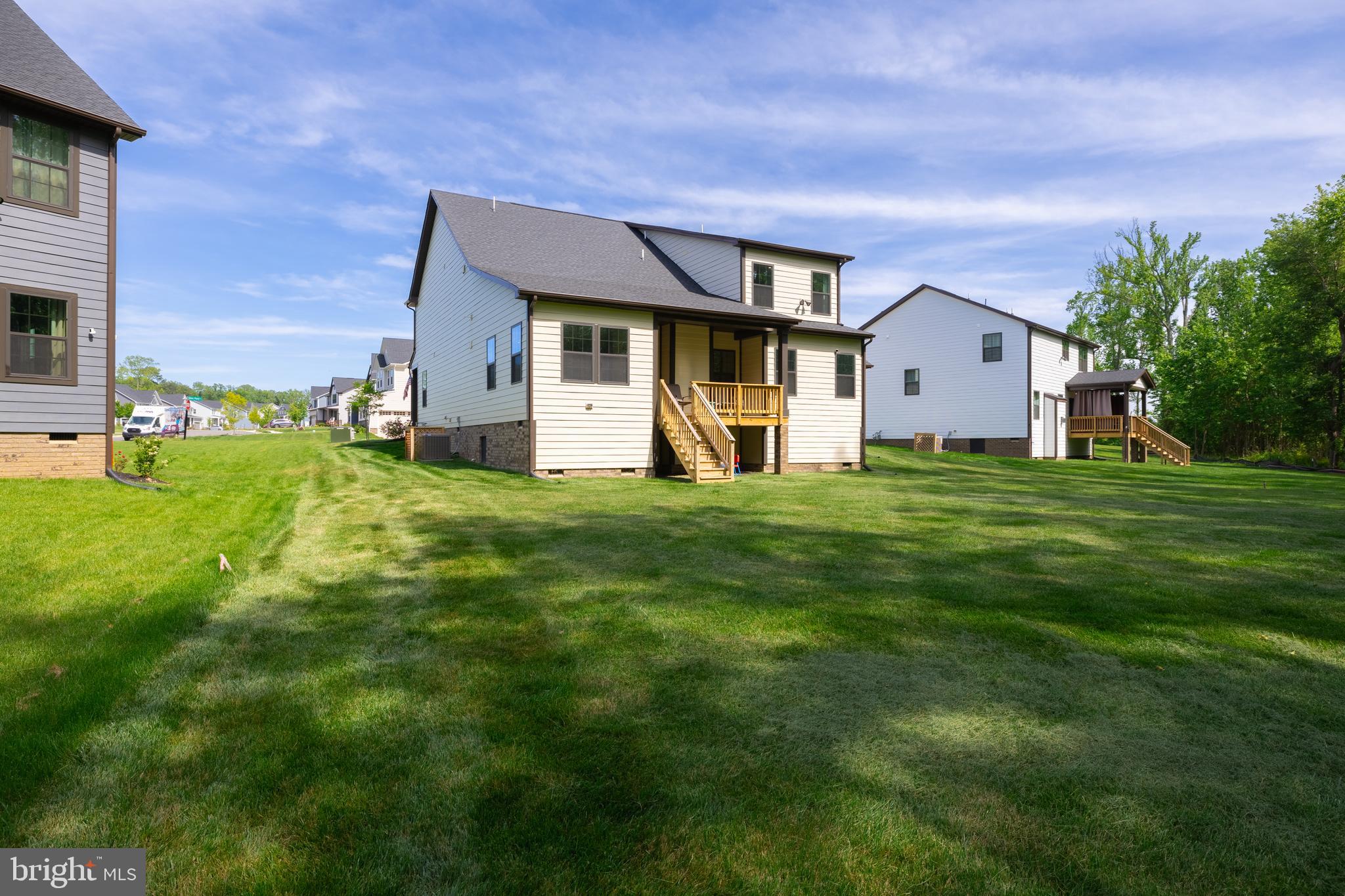 9283 Giles Pond Dr