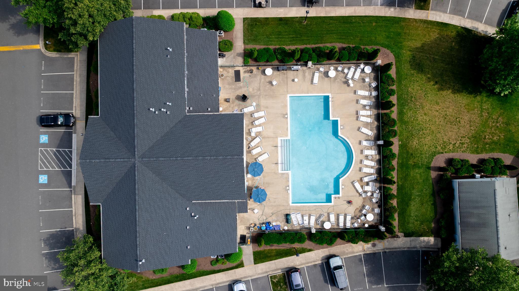 810-E Brassie Ln #810-E