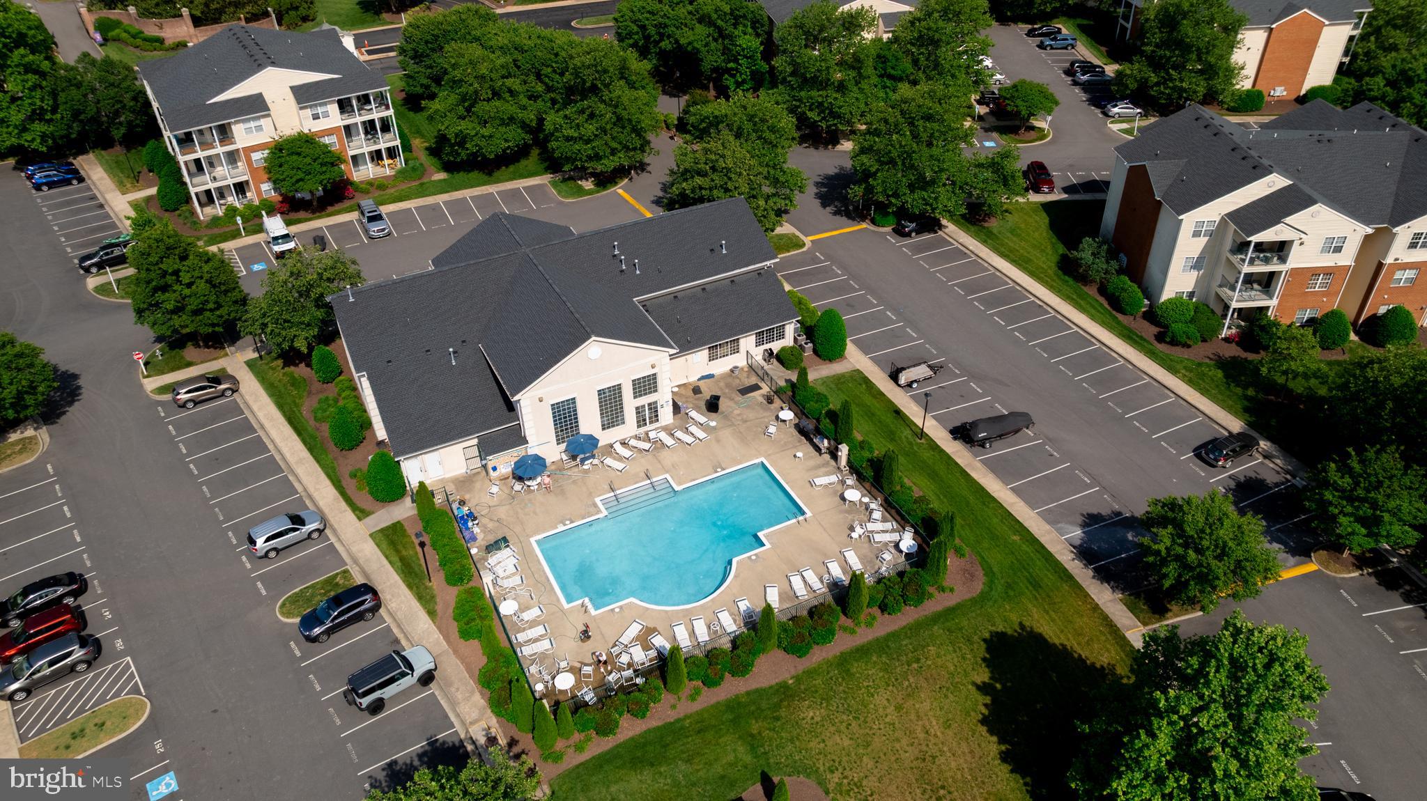 810-E Brassie Ln #810-E