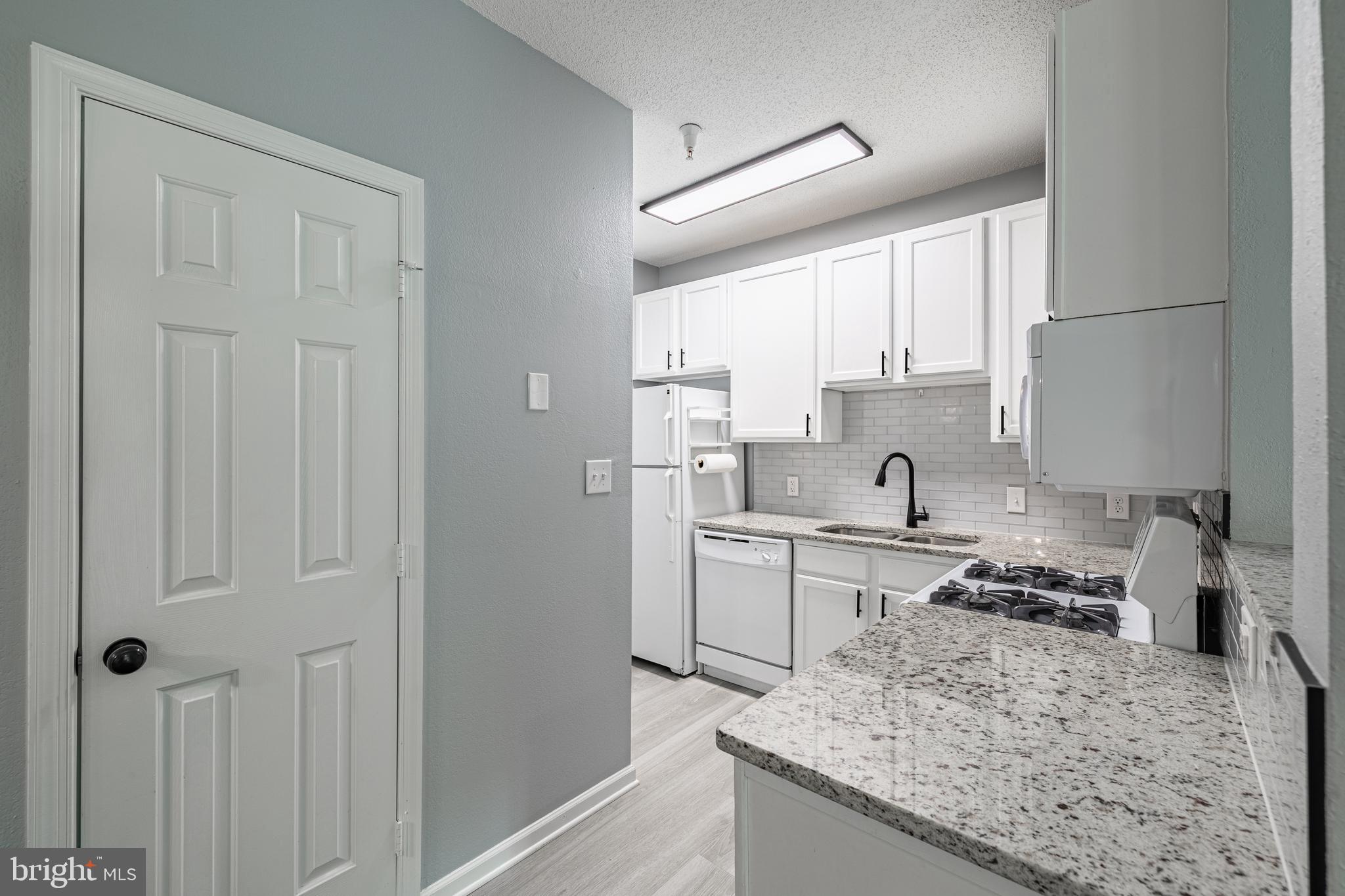 810-E Brassie Ln #810-E