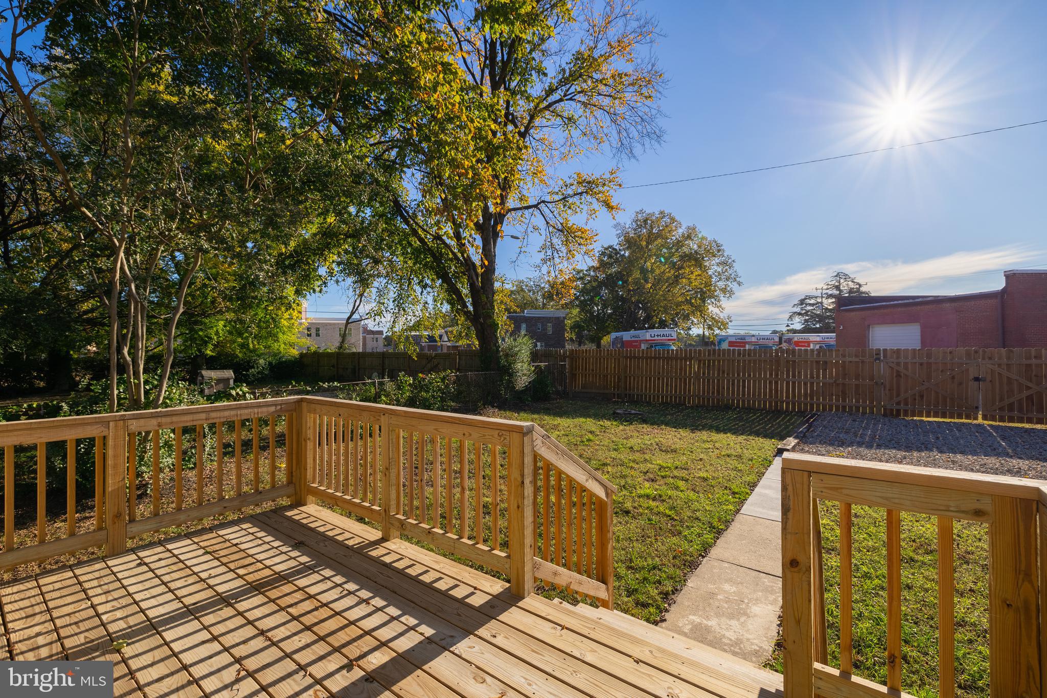 1905 Creighton Rd