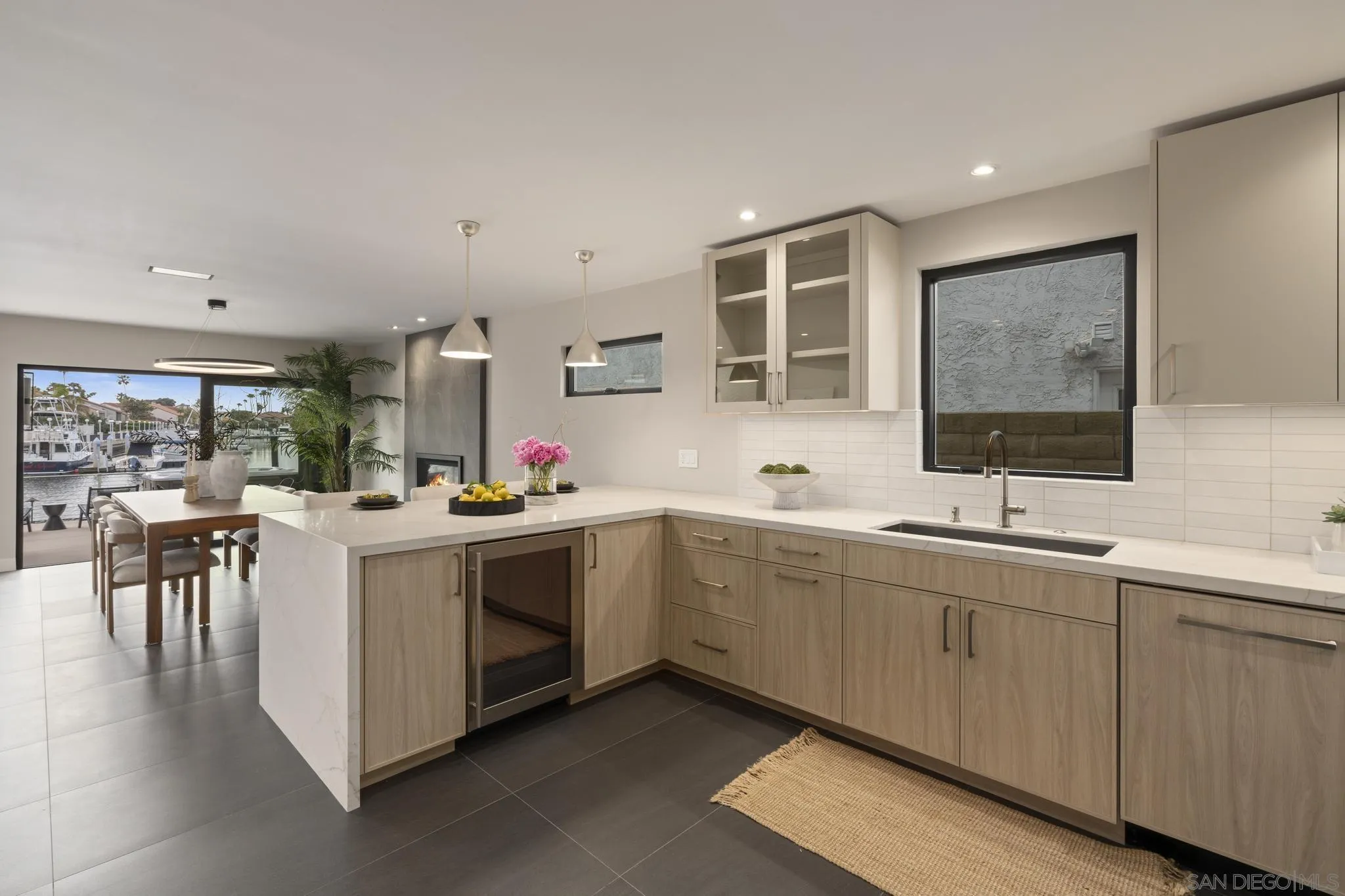41 Blue Anchor Cay Rd