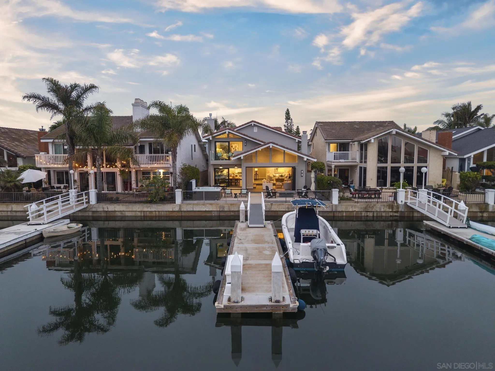41 Blue Anchor Cay Rd