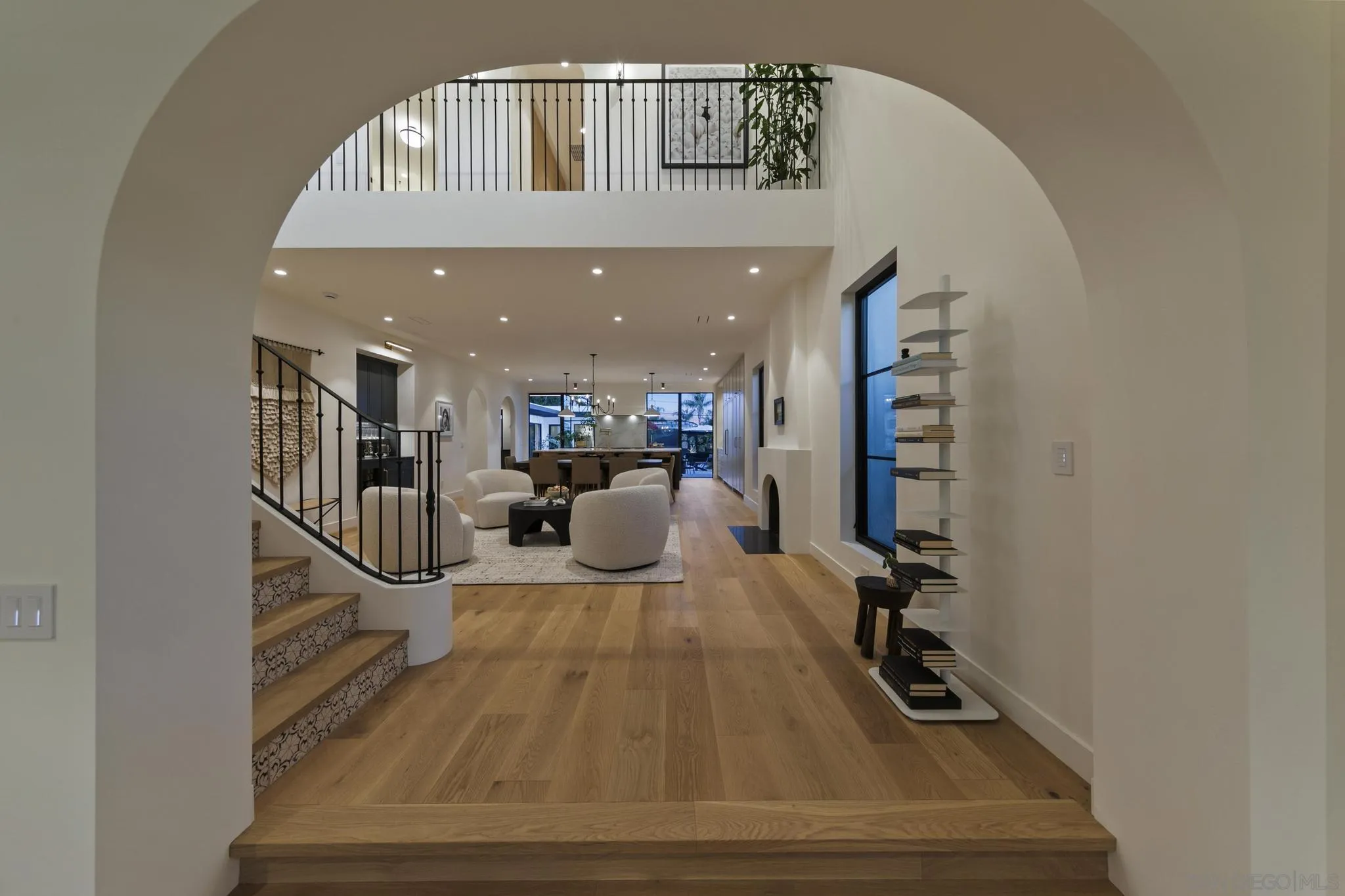 4223 Middlesex Dr