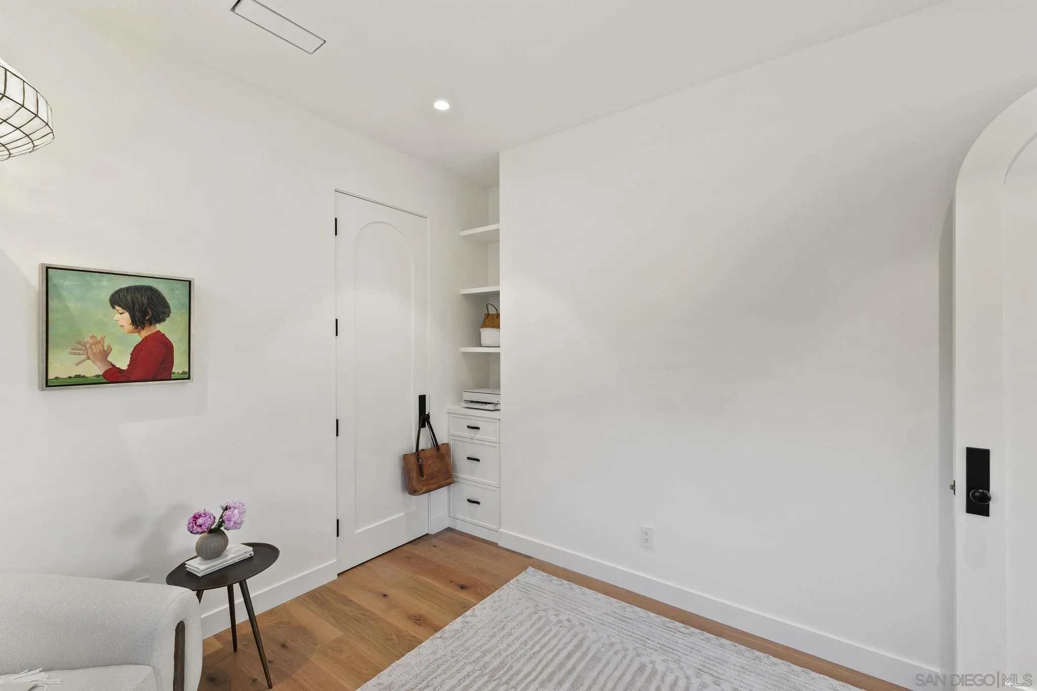 4223 Middlesex Dr
