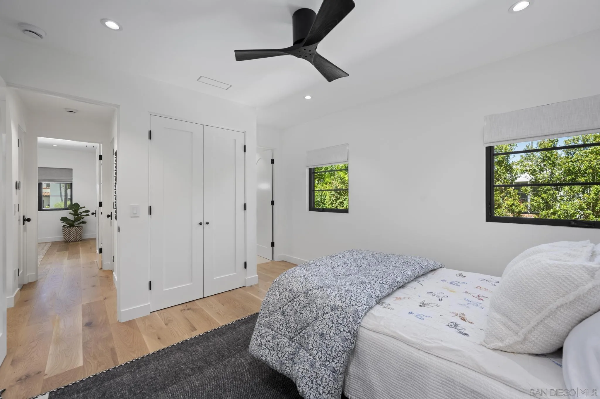 4223 Middlesex Dr