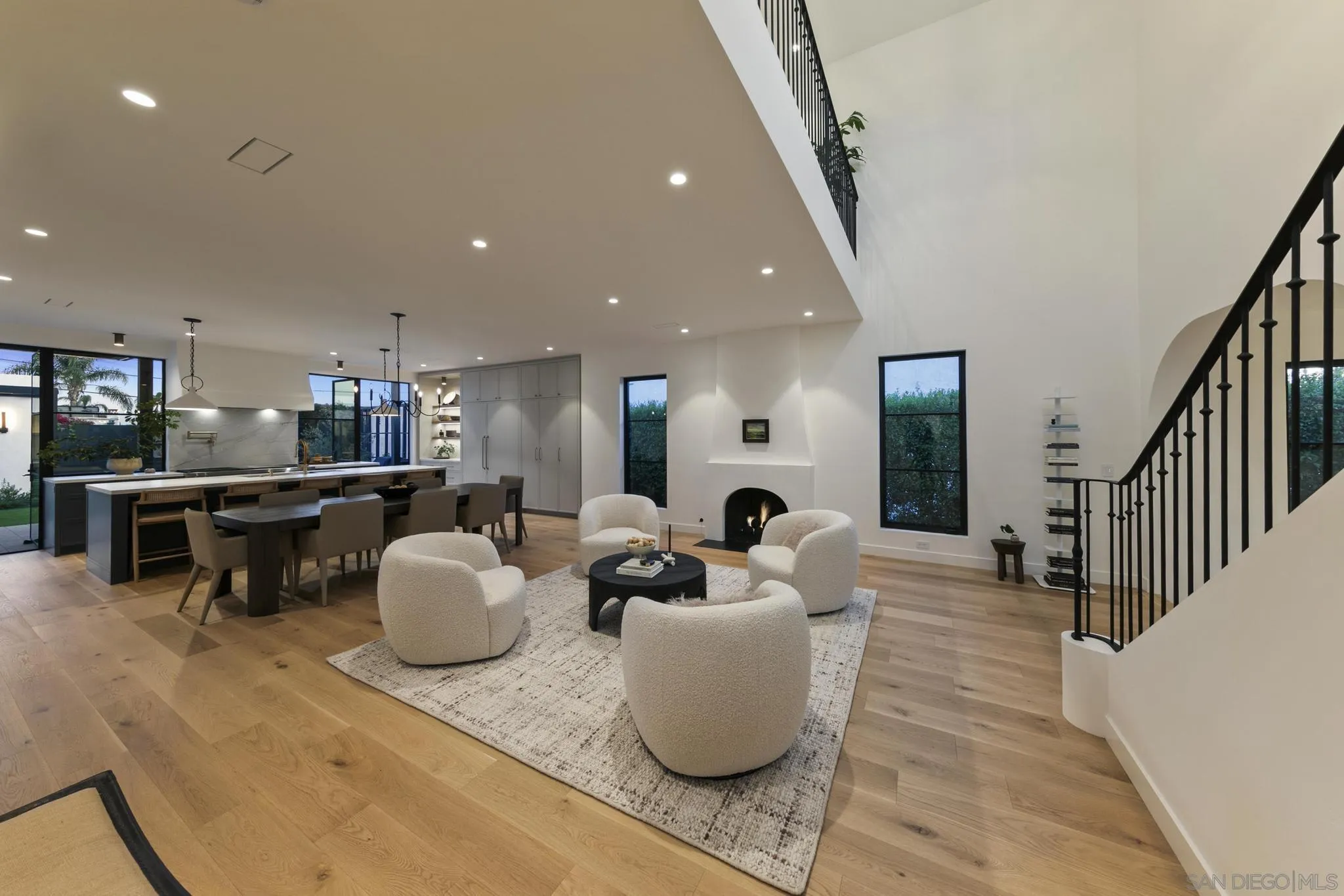 4223 Middlesex Dr
